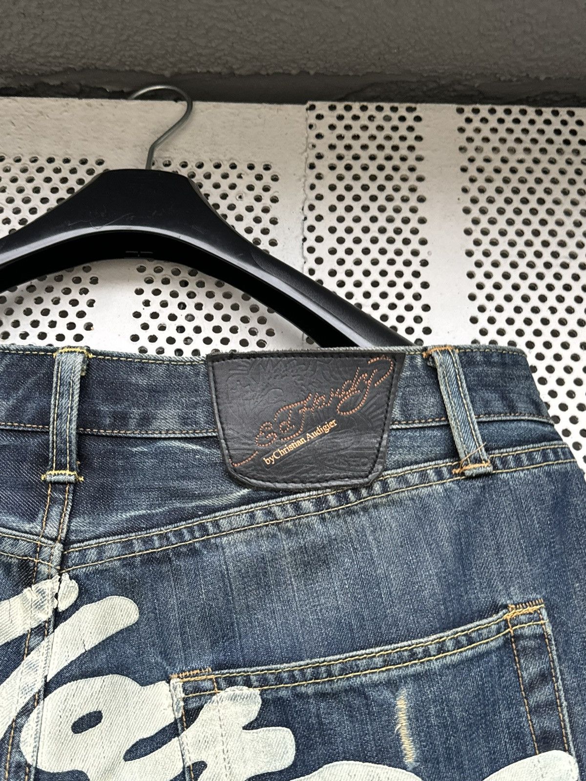 Ed Hardy × Japanese Brand × Vintage Vintage Ed Hardy Faded Denim Jeans Size 33/34 Size US 33 - 11 Thumbnail