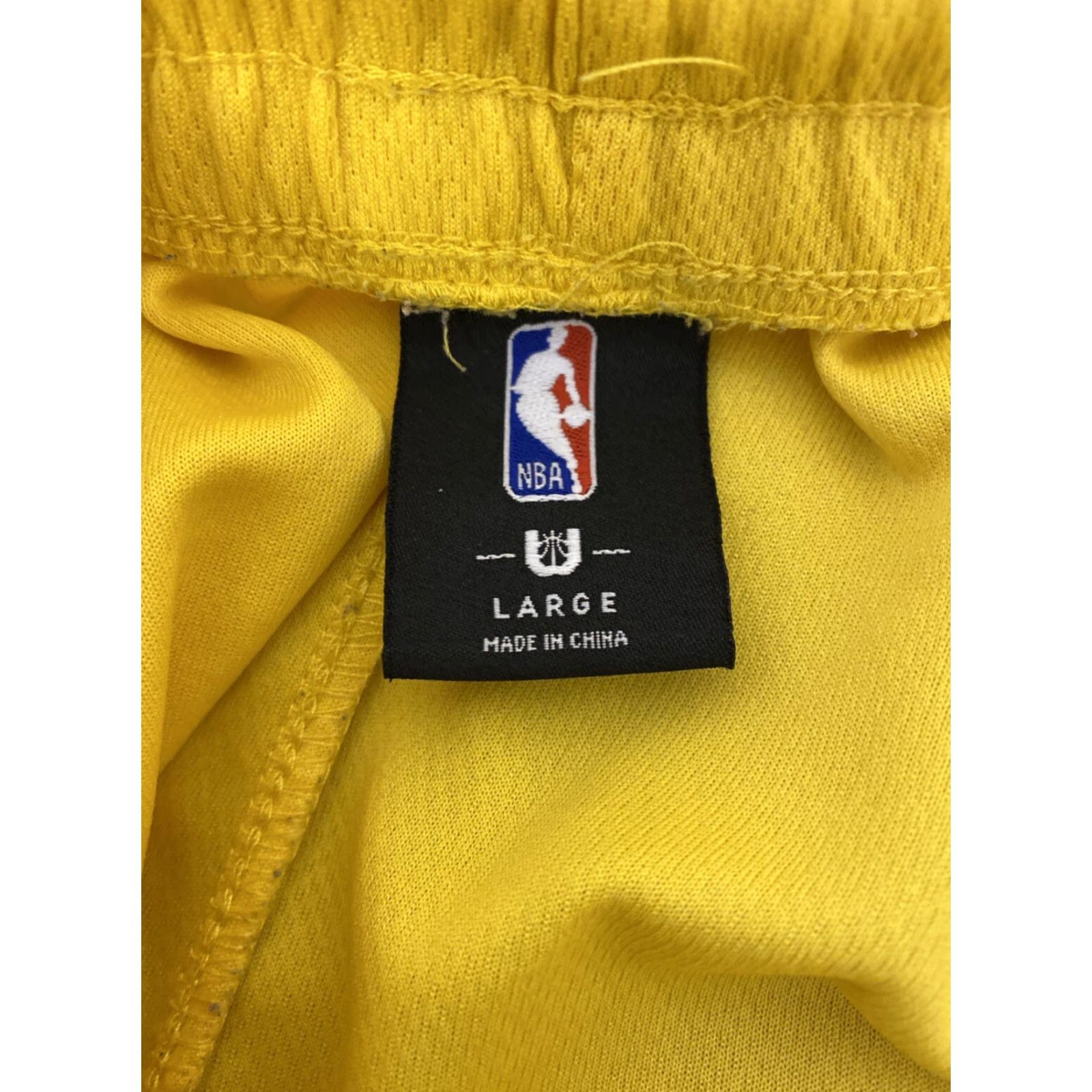 NBA NBA LA Lakers LeBron James Basketball Shorts Men's Medium Yellow 9in Inseam Size US 31 - 8 Thumbnail