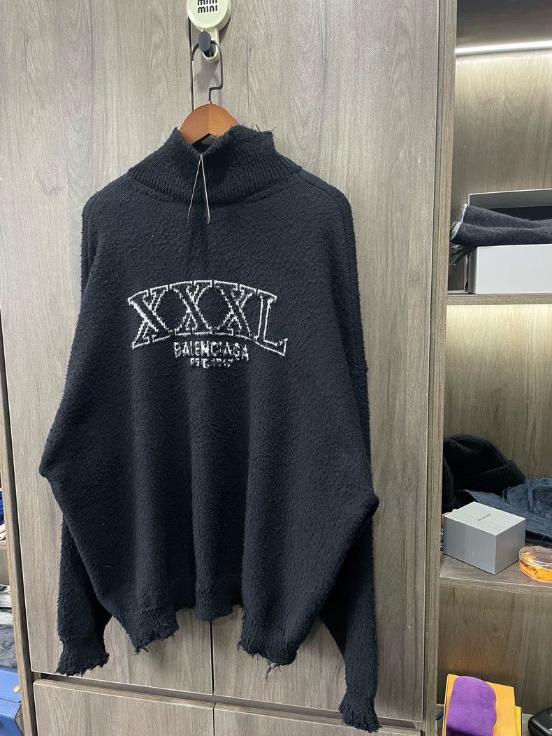 Balenciaga Balenciaga Sweater Size US M / EU 48-50 / 2 - 4 Thumbnail
