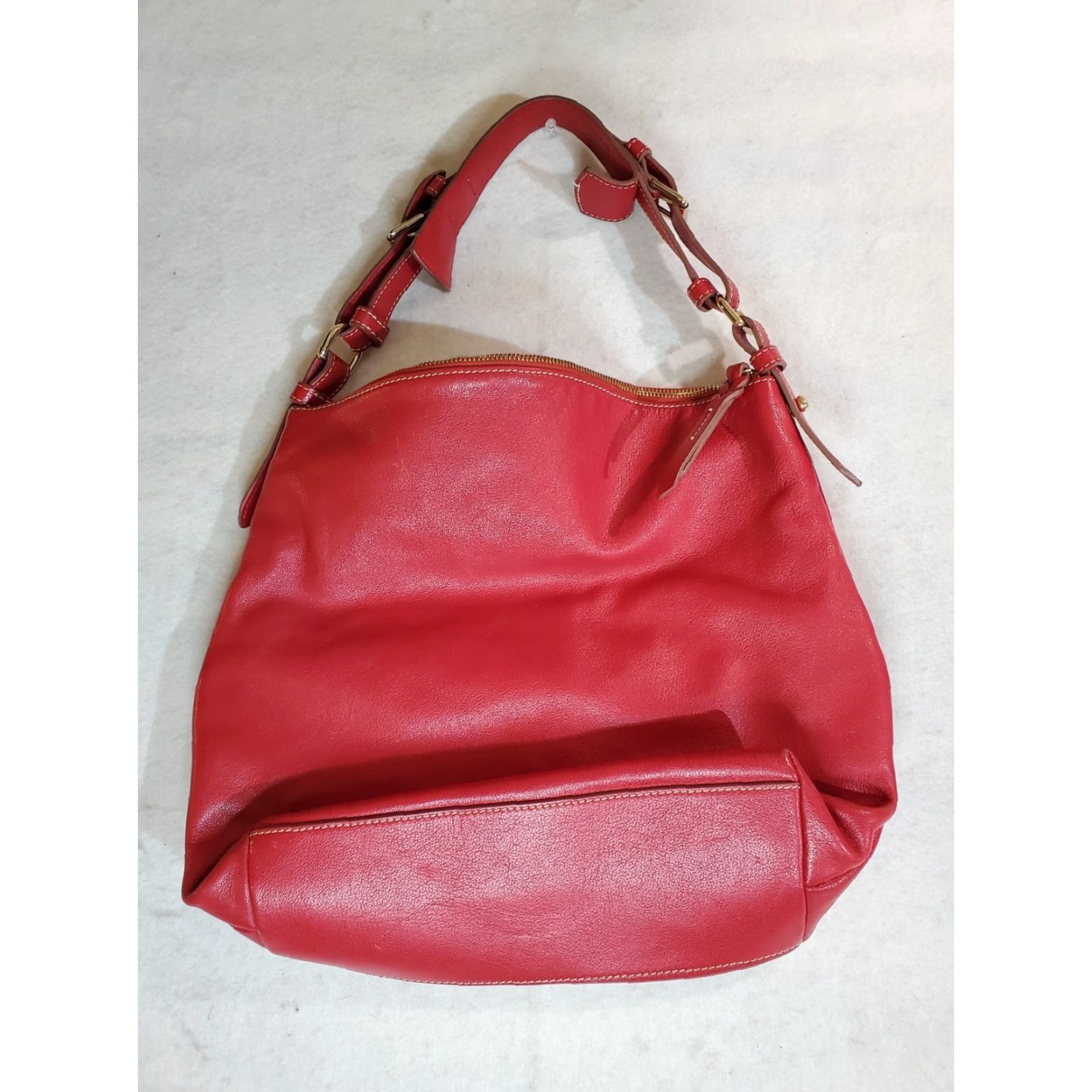 Dooney & Bourke VINTAGE Dooney & Bourke Signature Florentine Shoulder Handbag-Pebbled Leather Finish-Red Size ONE SIZE - 4 Thumbnail