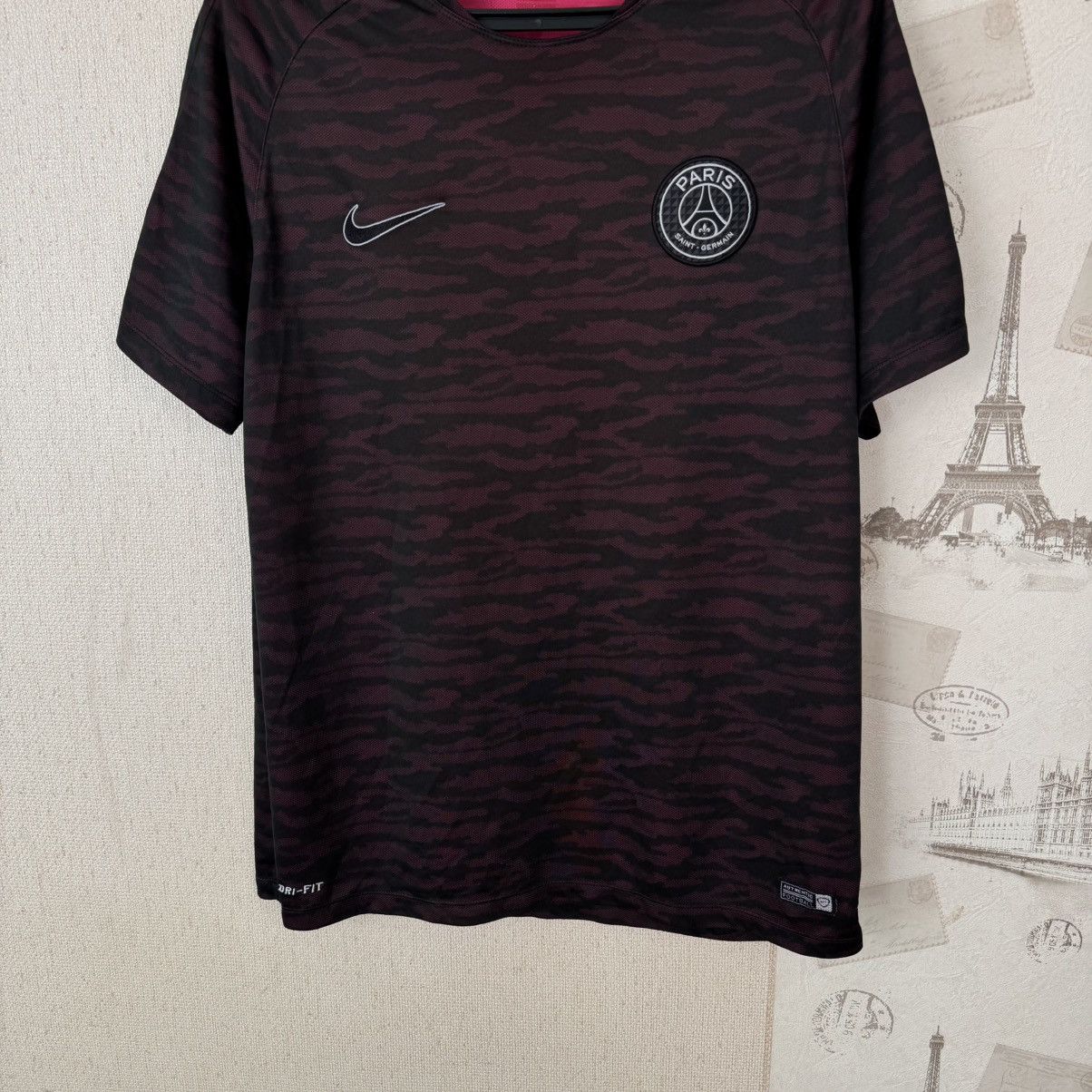 Nike Nike PSG Jersey Training 2015 XL Camo Dessert Pink Soccer Size US XL / EU 56 / 4 - 8 Thumbnail