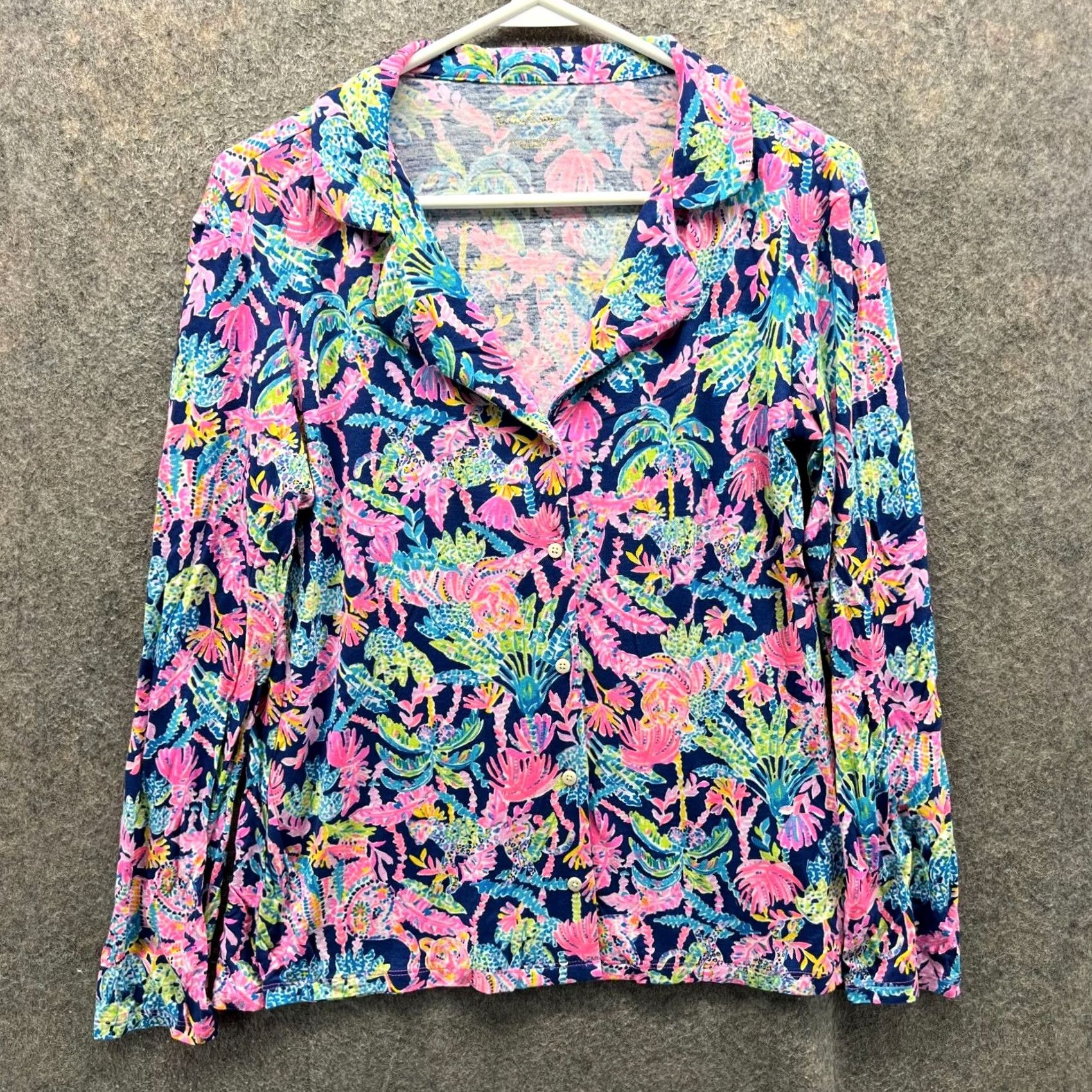 Lilly Pulitzer Lilly Pulitzer Shirt Womens S Pink Blue Button Down Pajama Knit Floral Long Size S / US 4 / IT 40 - 2 Thumbnail
