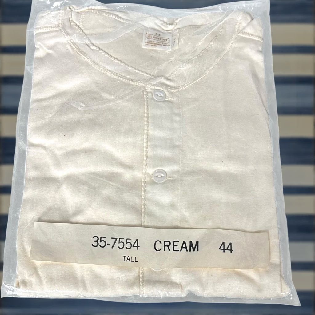 Vintage VINTAGE Brent Montgomery Ward Women's Pajamas Long Johns 44 Tall Cream Boho 1960s Ladies Mens? Size ONE SIZE - 1 Thumbnail