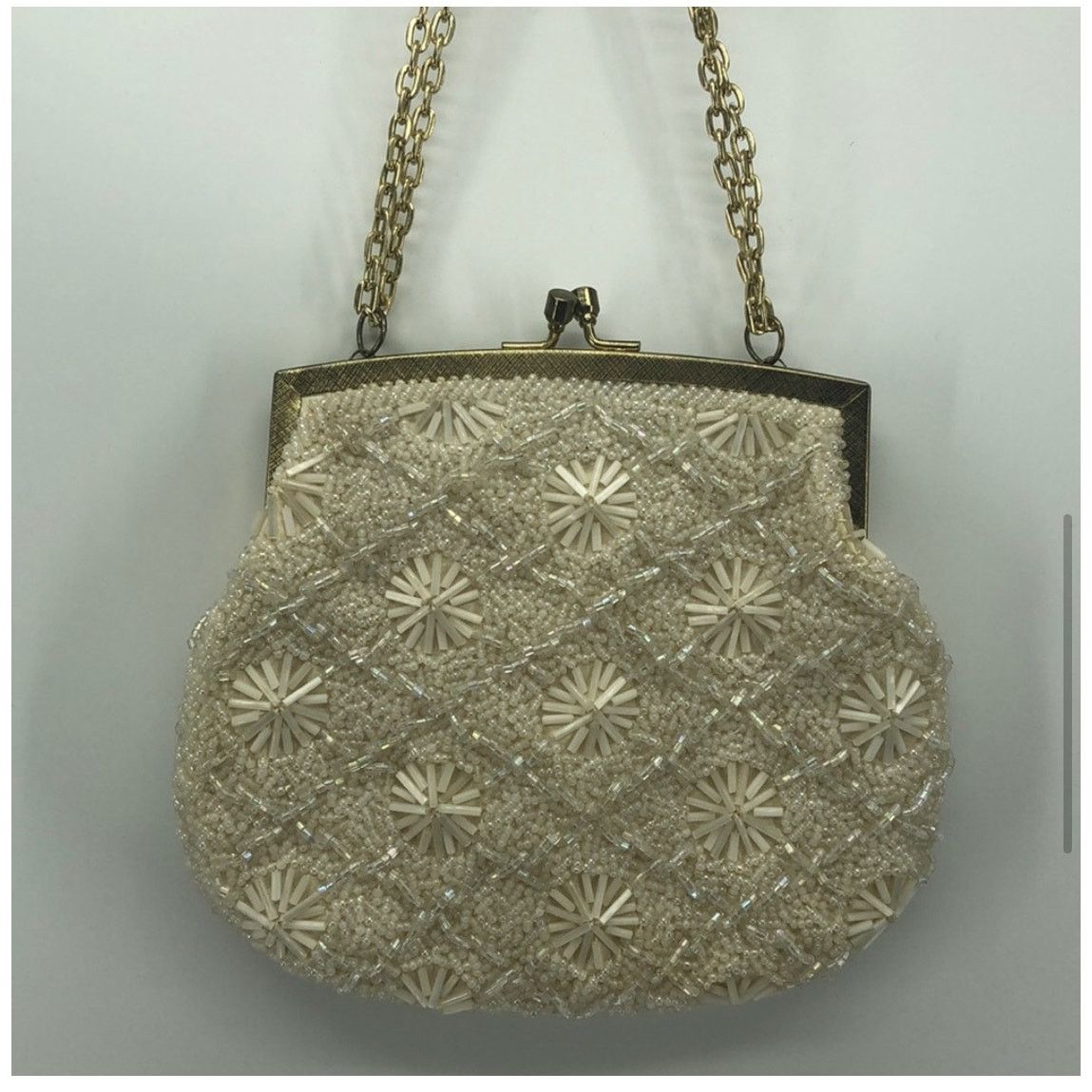 Other Vintage made in Hong Kong White Beaded Bag gold chain Size ONE SIZE - 4 Thumbnail