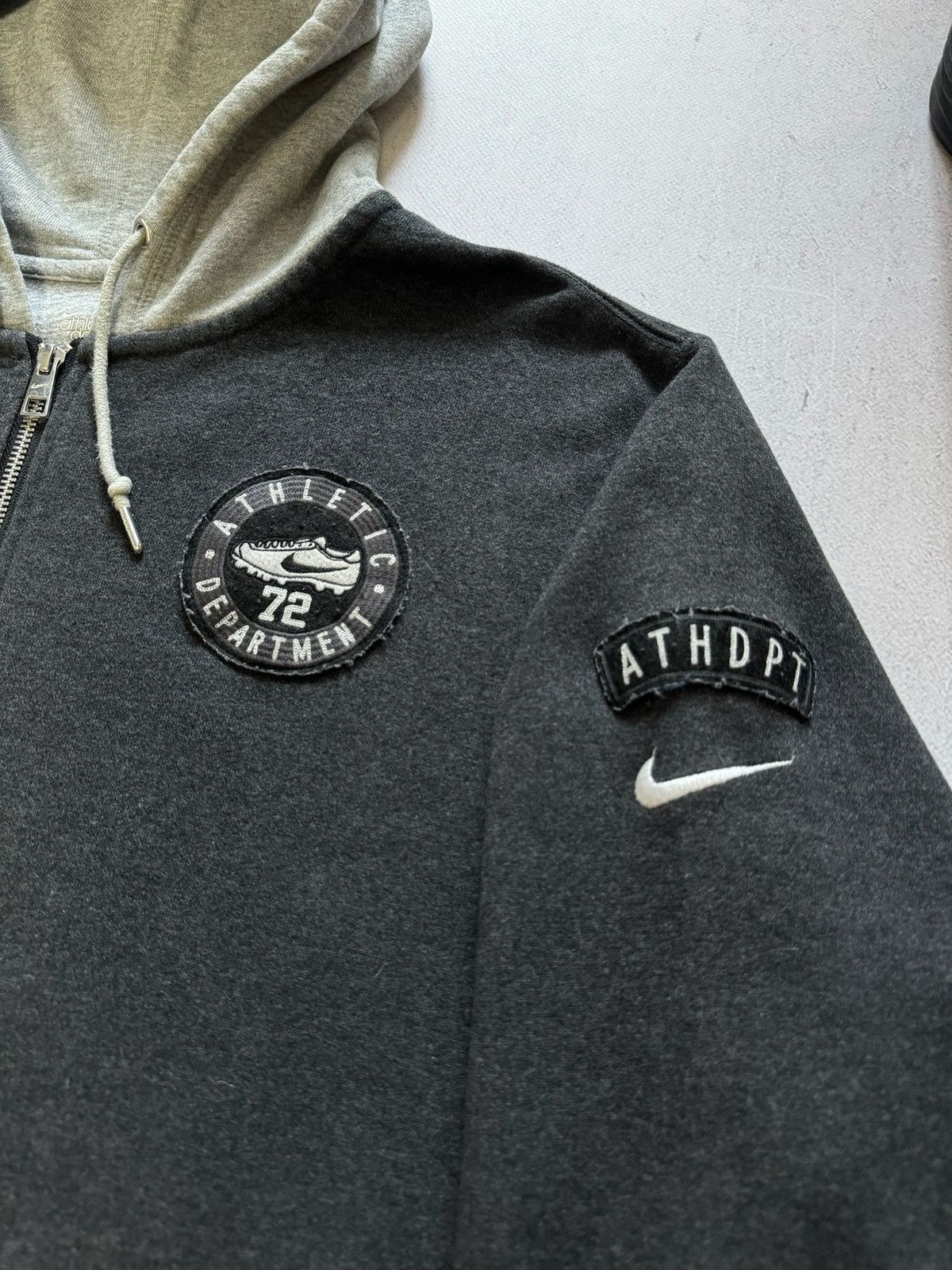 Nike × Vintage Vintage Nike Hoodie Swoosh Football Blockcore Baggy Y2K 90s Size US XL / EU 56 / 4 - 4 Thumbnail
