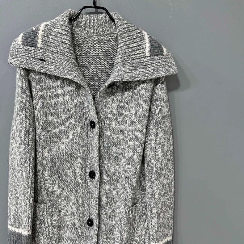 Dior Navy Collar Wool Cardigan by Dior-2505 Size M / US 6-8 / IT 42-44 - 2 Thumbnail