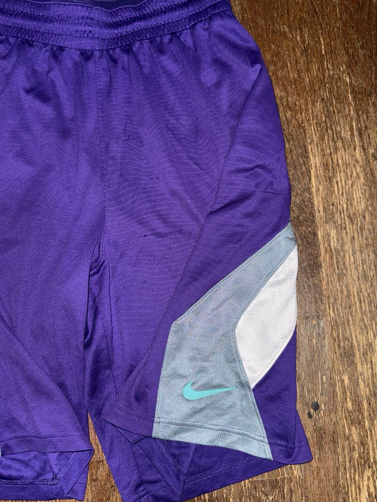Nike Y2K Nike KD Mesh Basketball Hoop Shorts Purple Rare Sz M Size US 32 / EU 48 - 3 Thumbnail