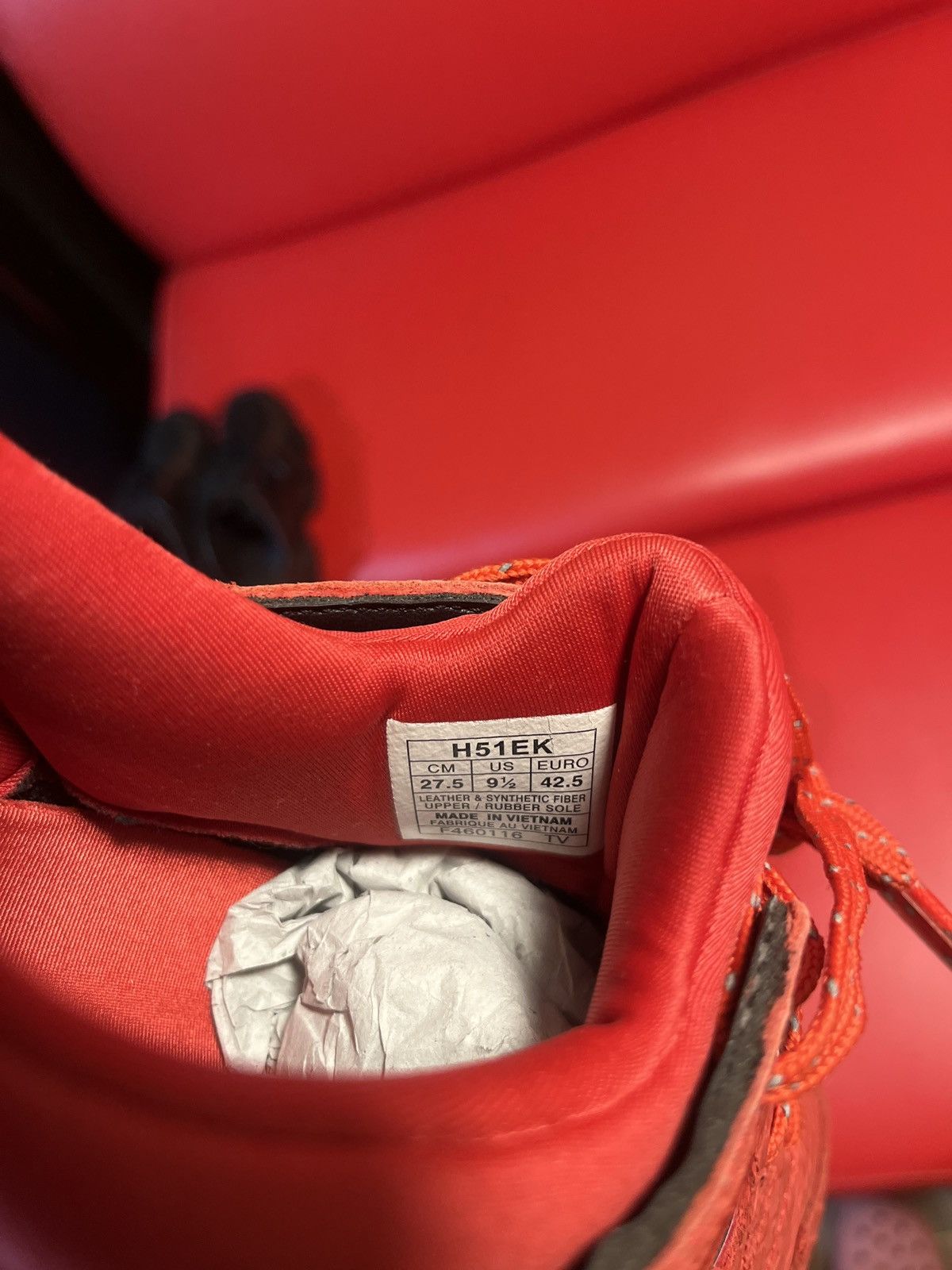 Asics ASICS Gel Lyte V ‘Red Mamba’ Size US 9.5 / EU 42-43 - 8 Thumbnail