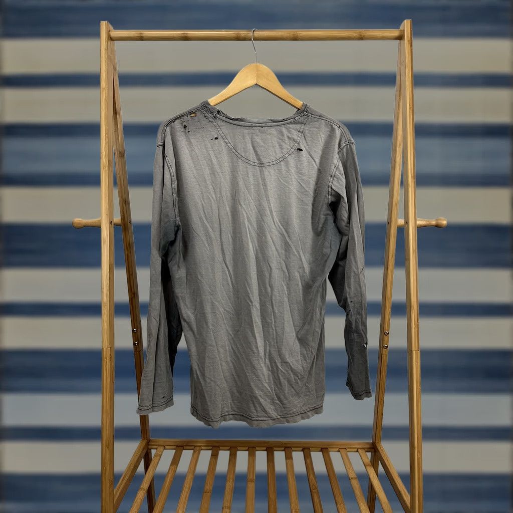 Weatherproof VTG Weatherproof T-Shirt Mens L Gray/Navy Distressed Grunge WIP Workwear Thrashed Cotton Shirt Size US L / EU 52-54 / 3 - 1 Thumbnail