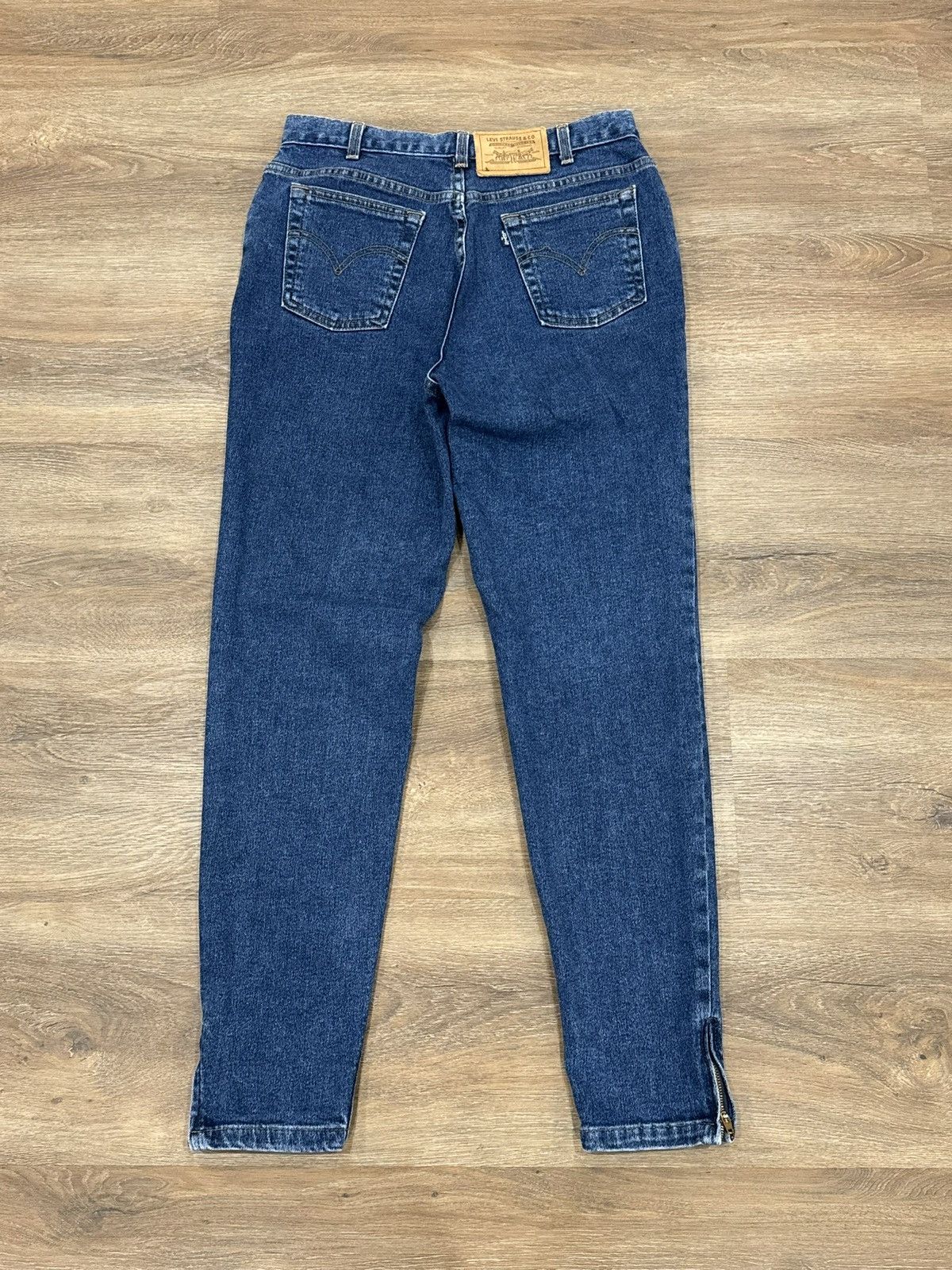 Levi's Vintage Clothing Vintage Levi’s 292 High Waisted Tapered Zip Ankle Jeans 90s Size 40" / US 18 - 1 Thumbnail