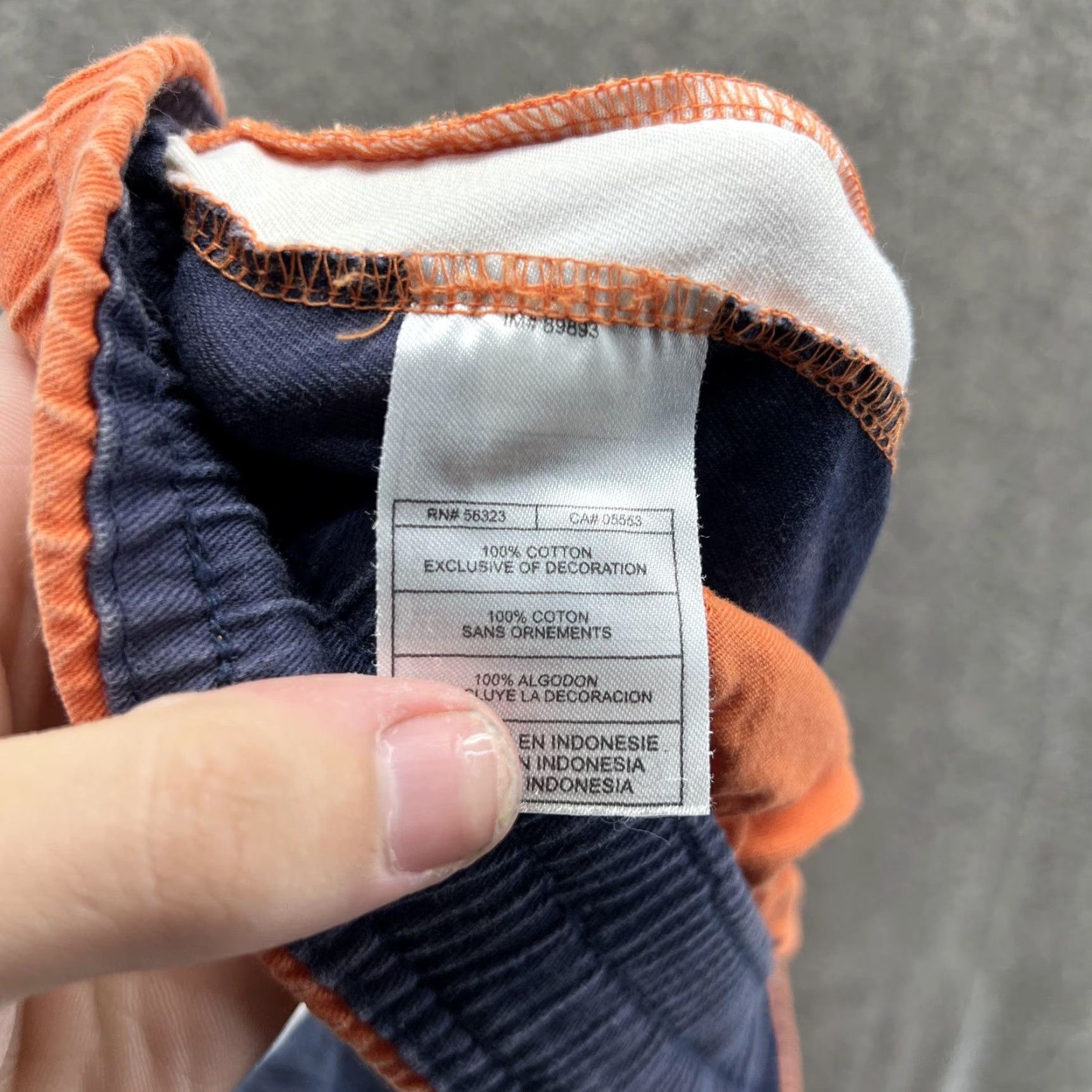 Nike Nike Sweat Shorts Mens Large Orange Colorblock 9 Inseam L 328820-839 Mens Shorts Nike Swoosh Summer Casual Gym & Training Size US 33 - 3 Thumbnail