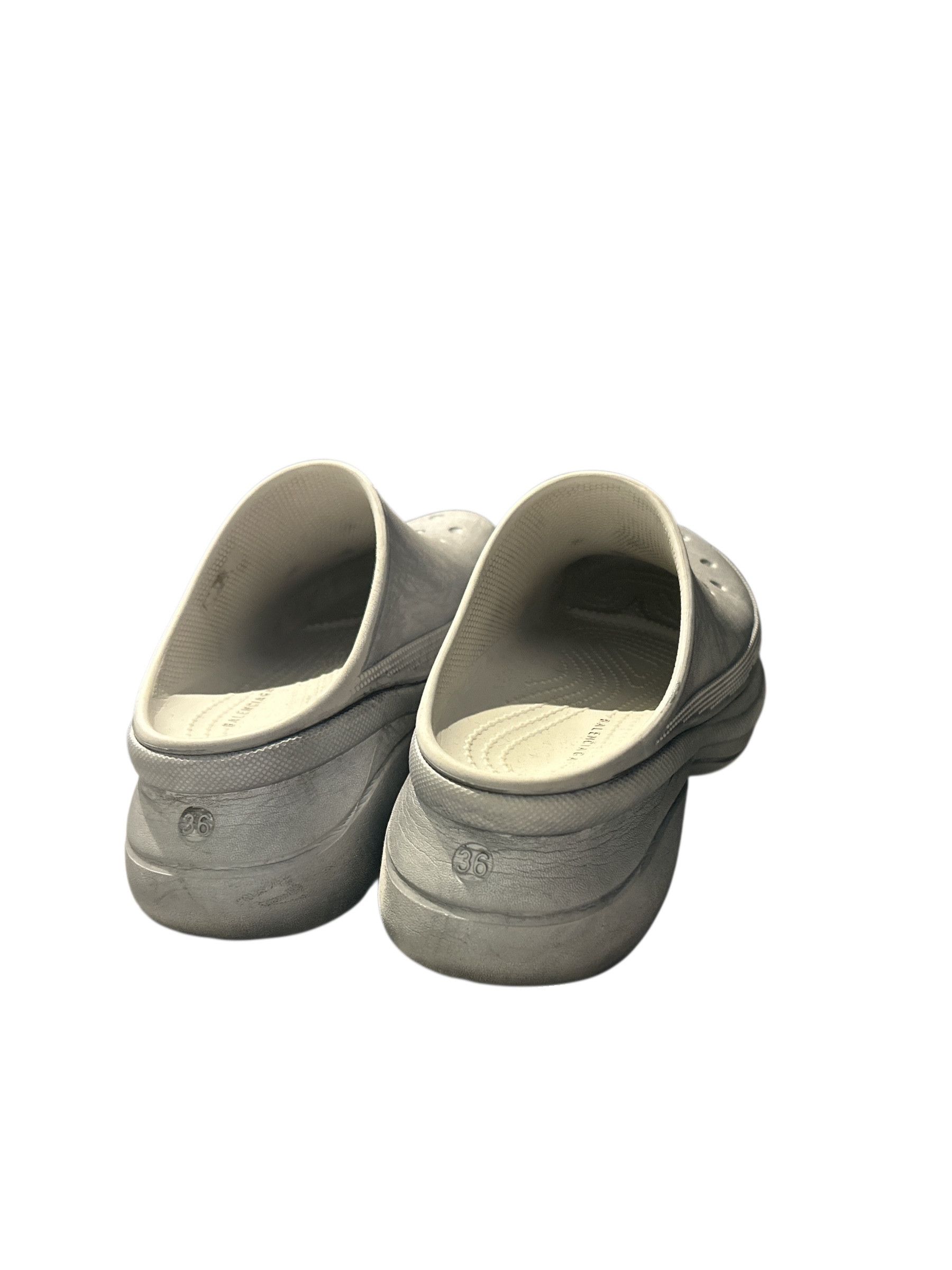 Balenciaga Balenciaga × Crocs Size US 5 / IT 35 - 7 Thumbnail