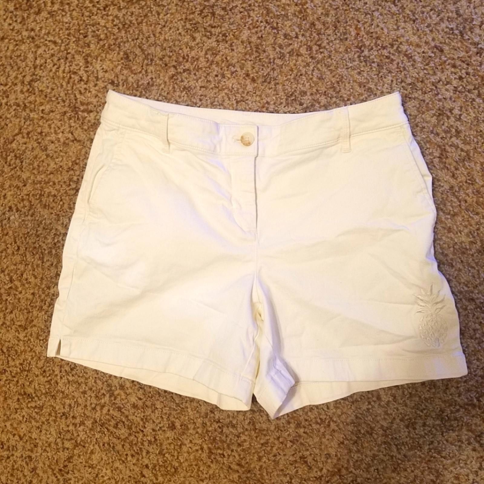 Tommy Bahama Tommy Bahama Cream Shorts Size 10 Size 32" / US 10 / IT 46 - 1 Thumbnail