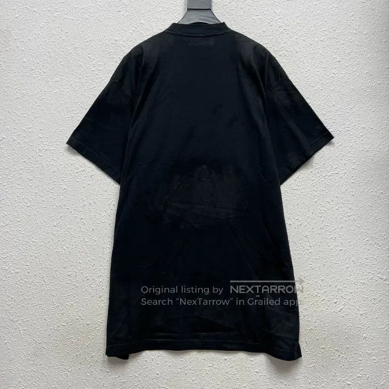 Balenciaga Balenciaga Mud-dyed Manchester United black short sleeve T Size US M / EU 48-50 / 2 - 2 Thumbnail