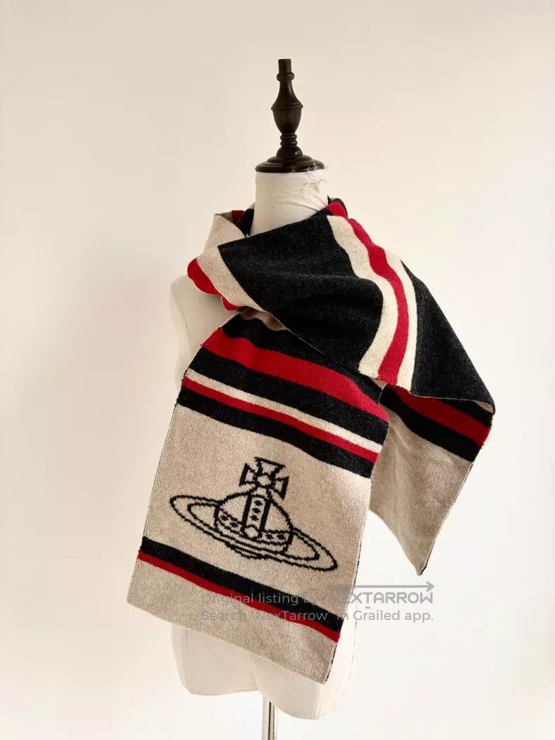 Vivienne Westwood Vivienne Westwood Vintage Grey and White Striped Large Sat Size ONE SIZE - 1 Thumbnail