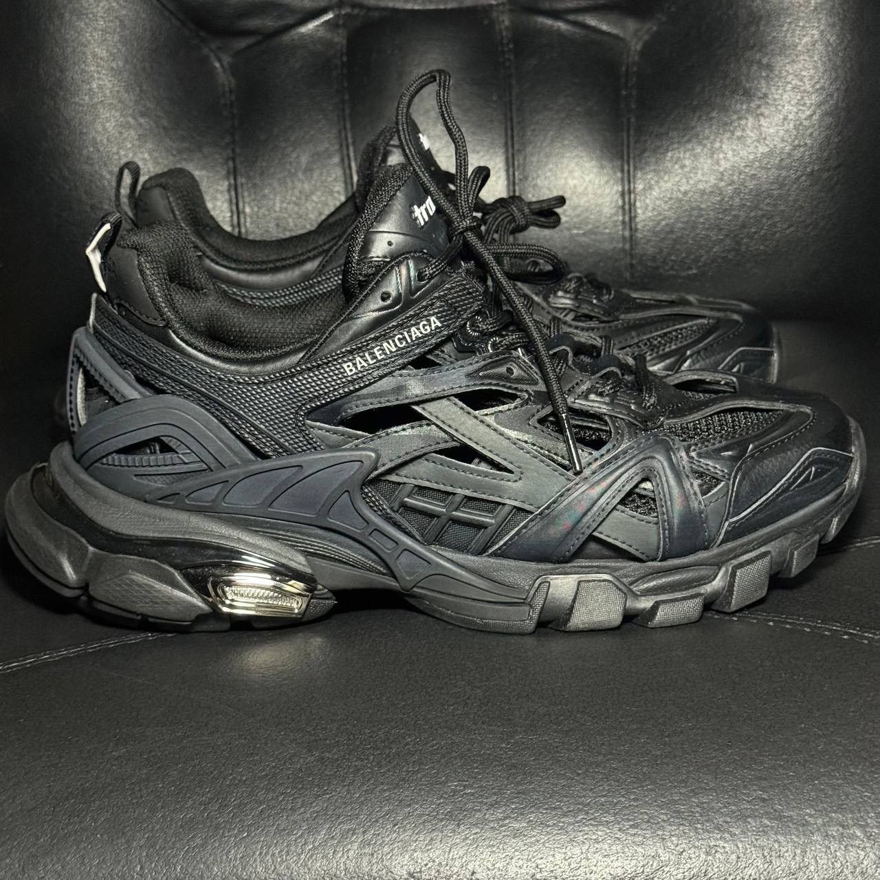 Balenciaga balenciaga track 2 black Size US 7 / EU 40 - 1 Thumbnail