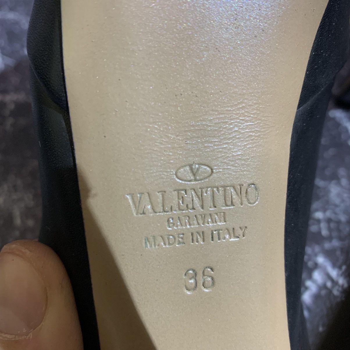 Valentino Valentino Garavani Women’s Leather Heels Size 36 Size US 6 / IT 36 - 10 Thumbnail