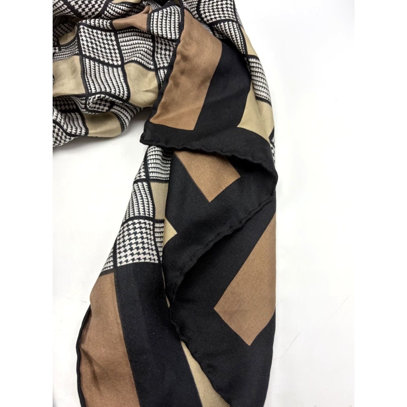 Vintage VINTAGE ECHO Silk Scarf Rectangle Scarf Women Black Brown Check Art Deco Multifunctional 44" x 14" Size ONE SIZE - 2 Thumbnail