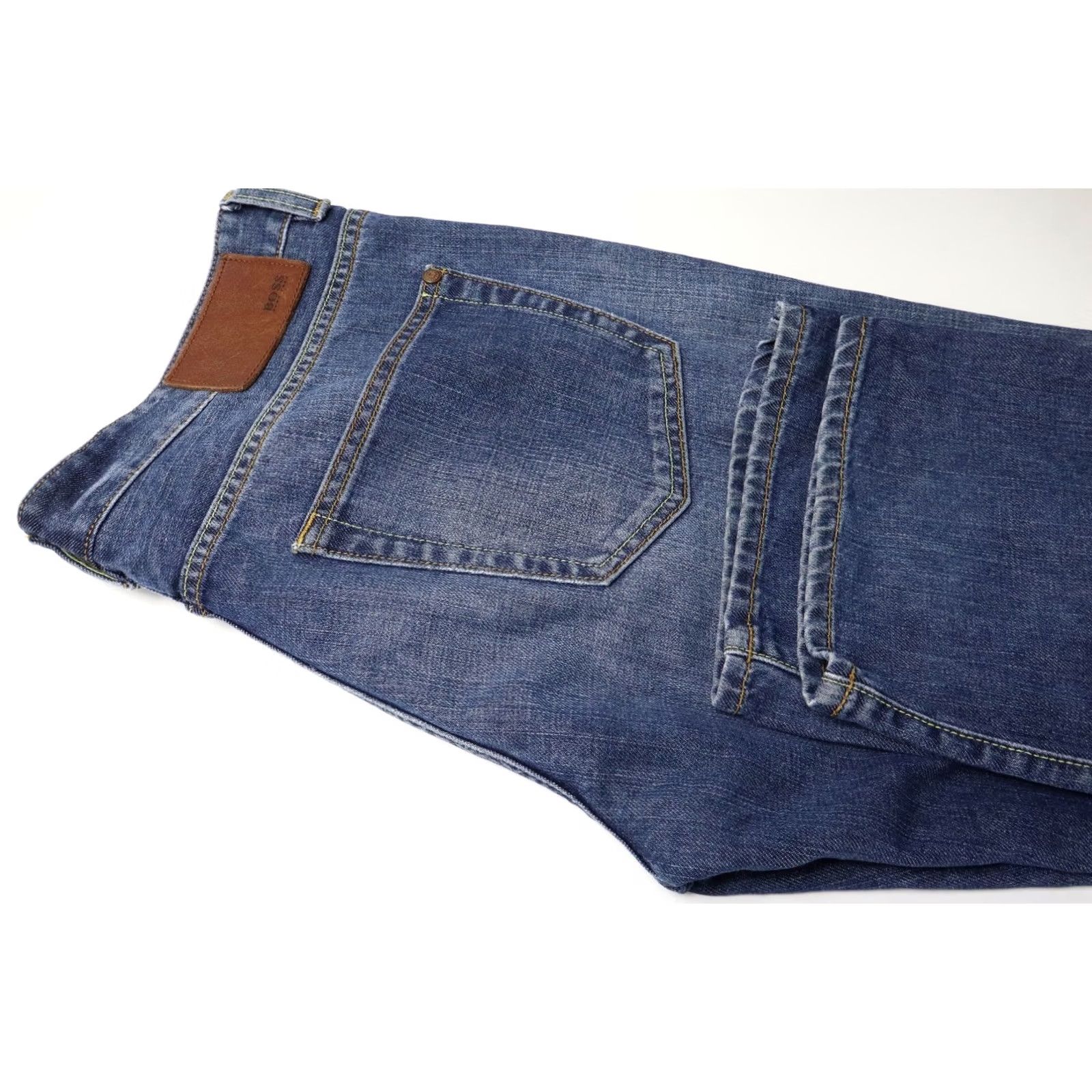Hugo Boss HUGO BOSS Kansas Jeans Men's W34/L34 Regular Fit Zip Fly Fade Effect Whiskers Jeans Size US 34 / EU 50 - 5 Thumbnail