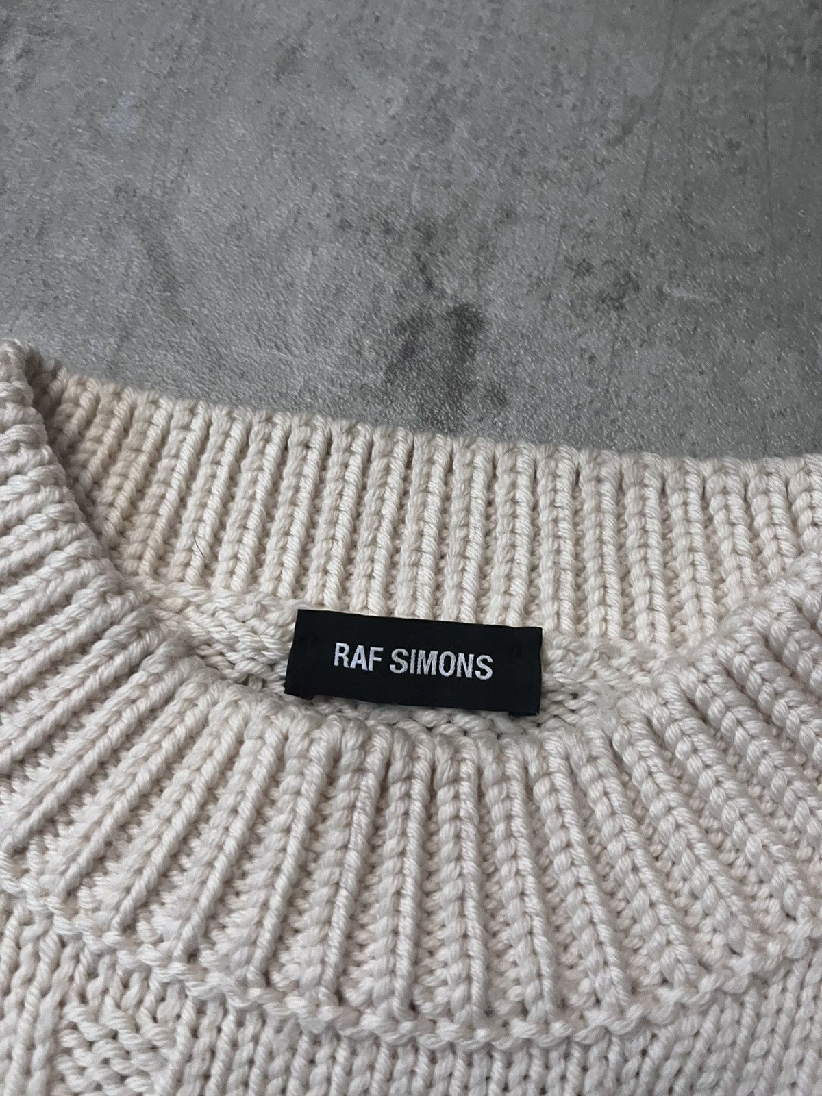 Raf Simons Raf Simons F/W 2017 Disturbed cream wool sweater Size US S / EU 44-46 / 1 - 7 Thumbnail