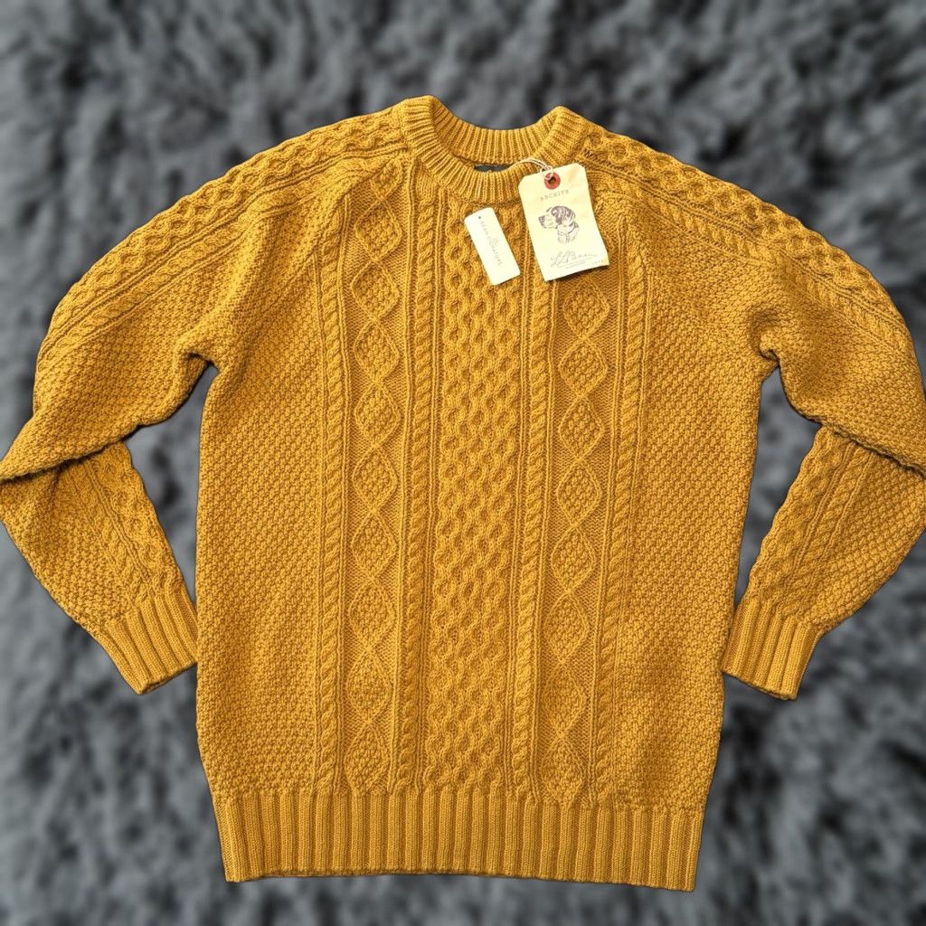 Vintage LL Bean Signature Cotton Fisherman Sweater XL Tall Brassy Olive New Men Size US XL / EU 56 / 4 - 1 Thumbnail