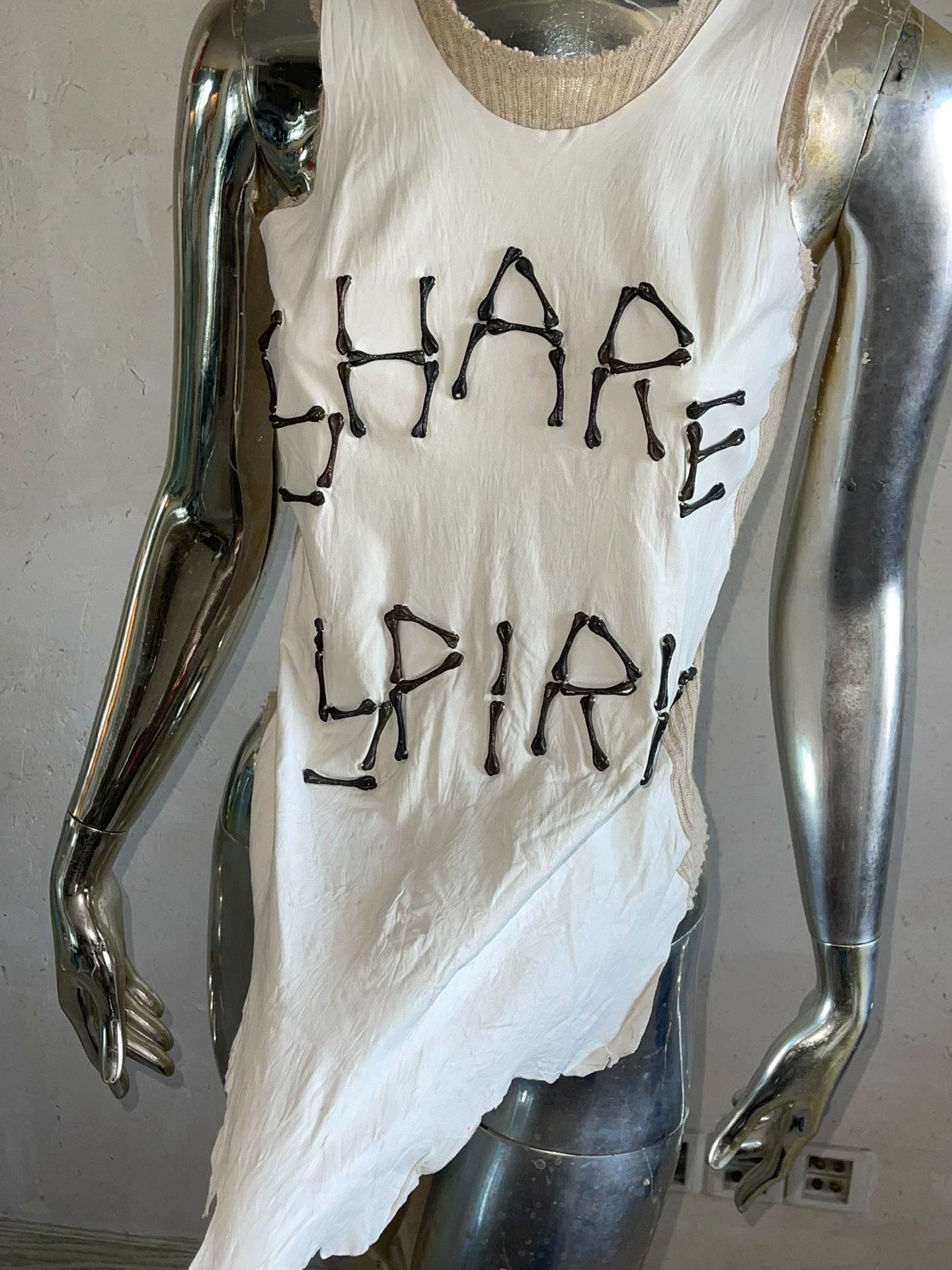 Share Spirit Homme Share Spirit Homme Vintage Ultra Rare Metal Lambskin Vest Size XS / US 0-2 / IT 36-38 - 7 Thumbnail