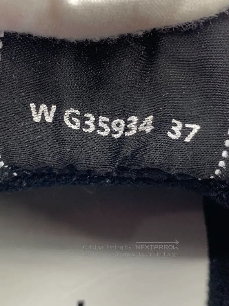 Chanel Chanel Black and white colour matching plush logo letter l Size US 6.5 / IT 36.5 - 6 Thumbnail