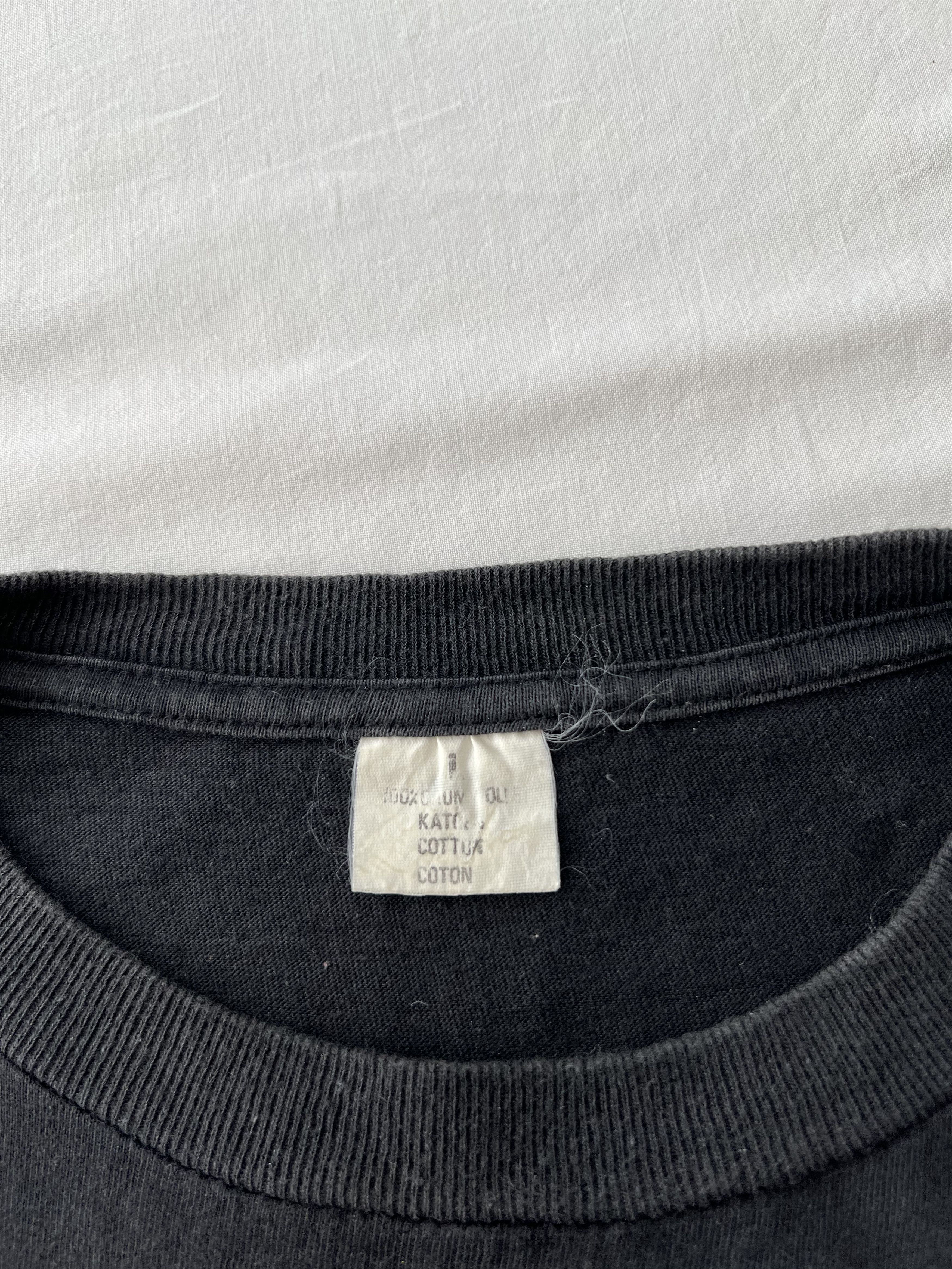 Vintage Vintage 90s Fuck You Hand Sign Middle Finger Black T-shirt Size US L / EU 52-54 / 3 - 11 Thumbnail