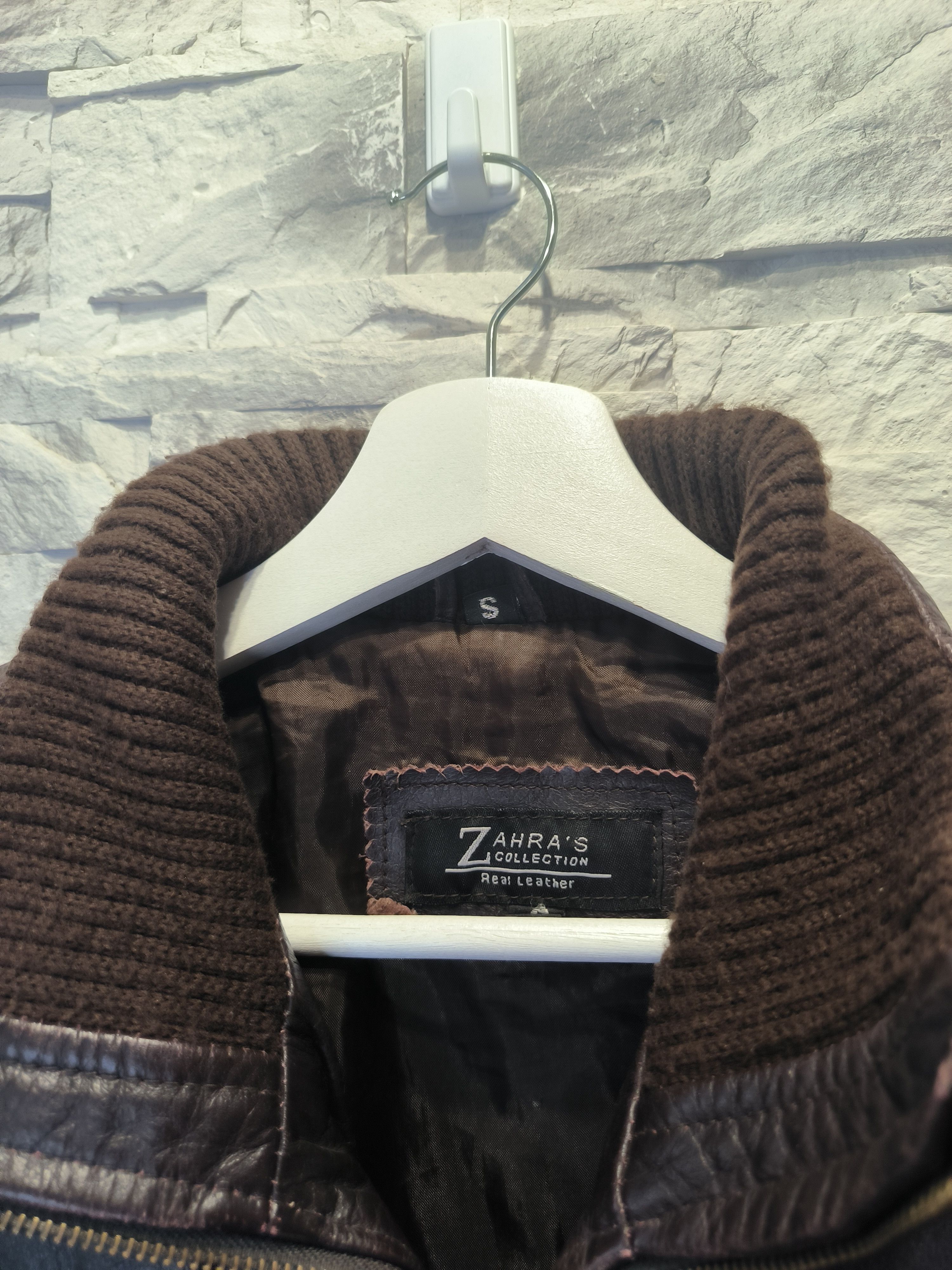Vintage Vintage Leather Jacket Brown Basic Bomber Size US S / EU 44-46 / 1 - 5 Thumbnail
