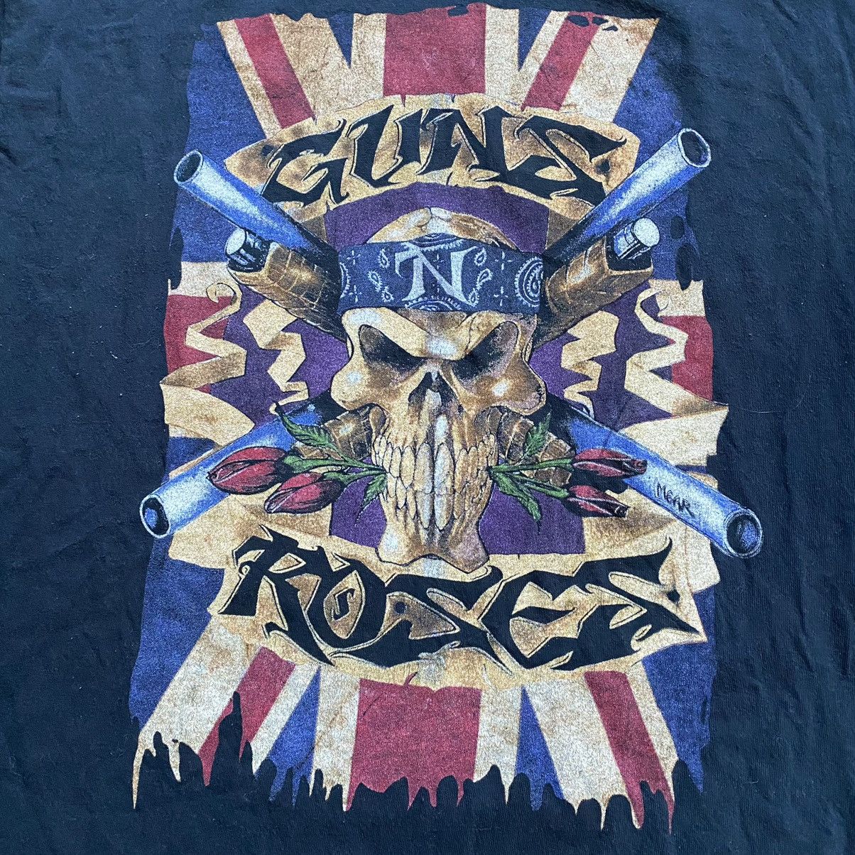Band Tees GUNS N ROSES Y2K ROCK BAND TOUR ENGLAND T SHIRT Size US L / EU 52-54 / 3 - 3 Thumbnail