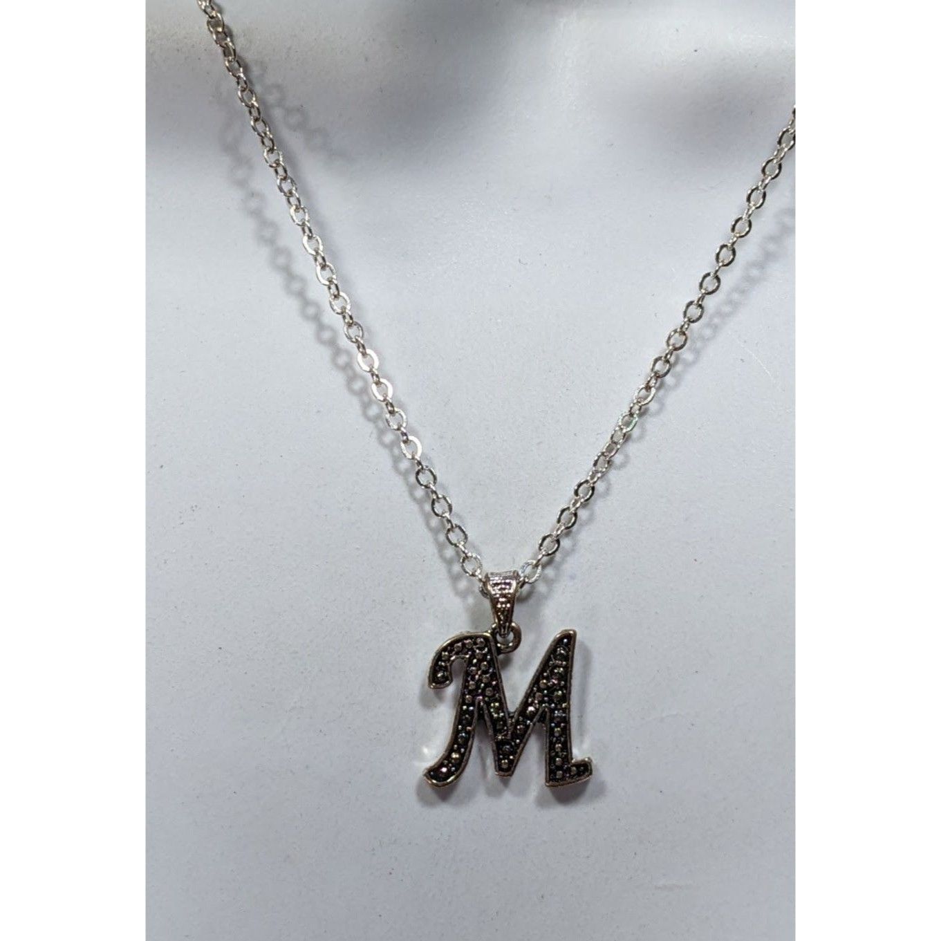 Other Casual M Initial Silver Tone Pendant Necklace Size ONE SIZE - 2 Thumbnail