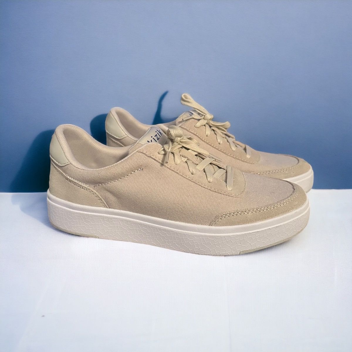 Other Kizik khaki Prague canvas sneakers Size US 8 / IT 38 - 2 Thumbnail