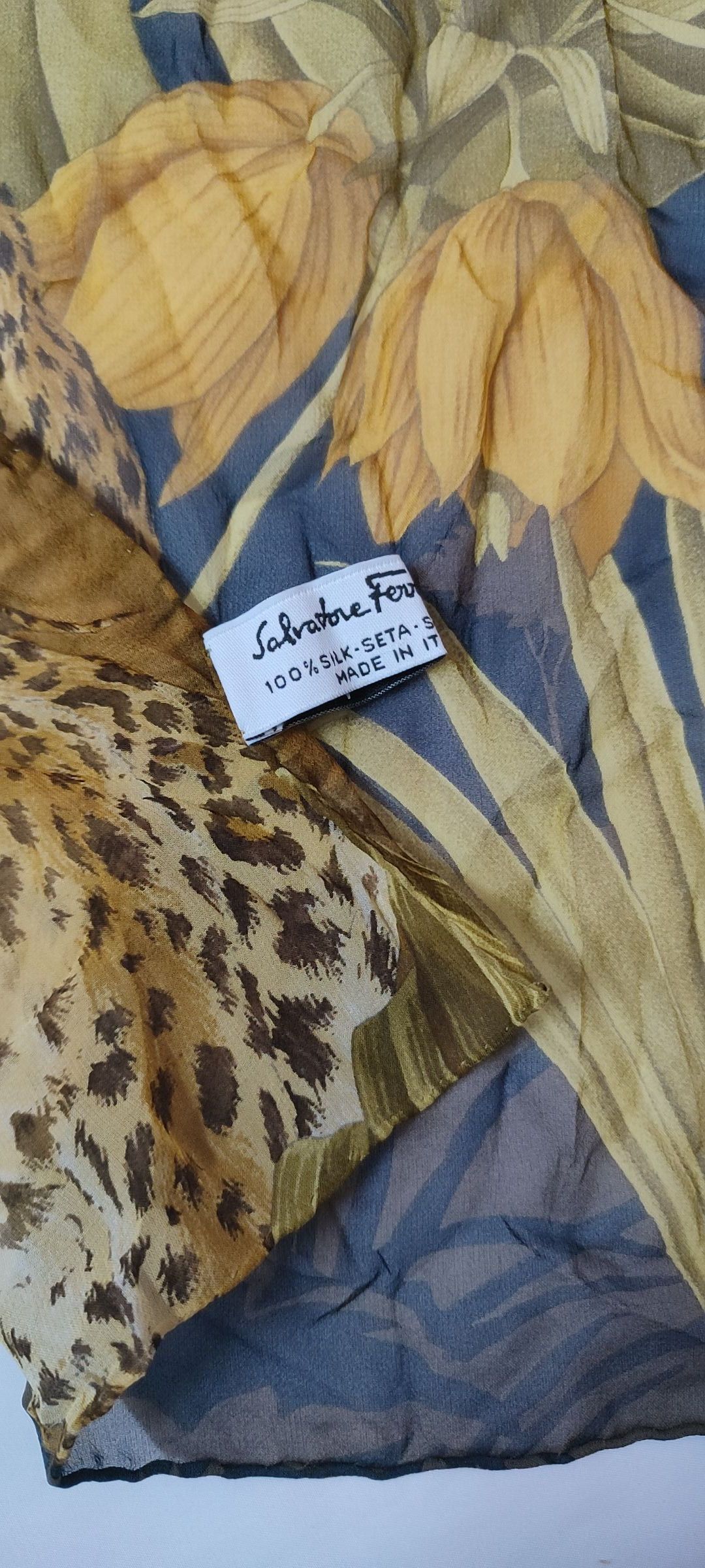 Salvatore Ferragamo Salvatore Ferragamo Leopard Silk Scarf Size ONE SIZE - 12 Thumbnail