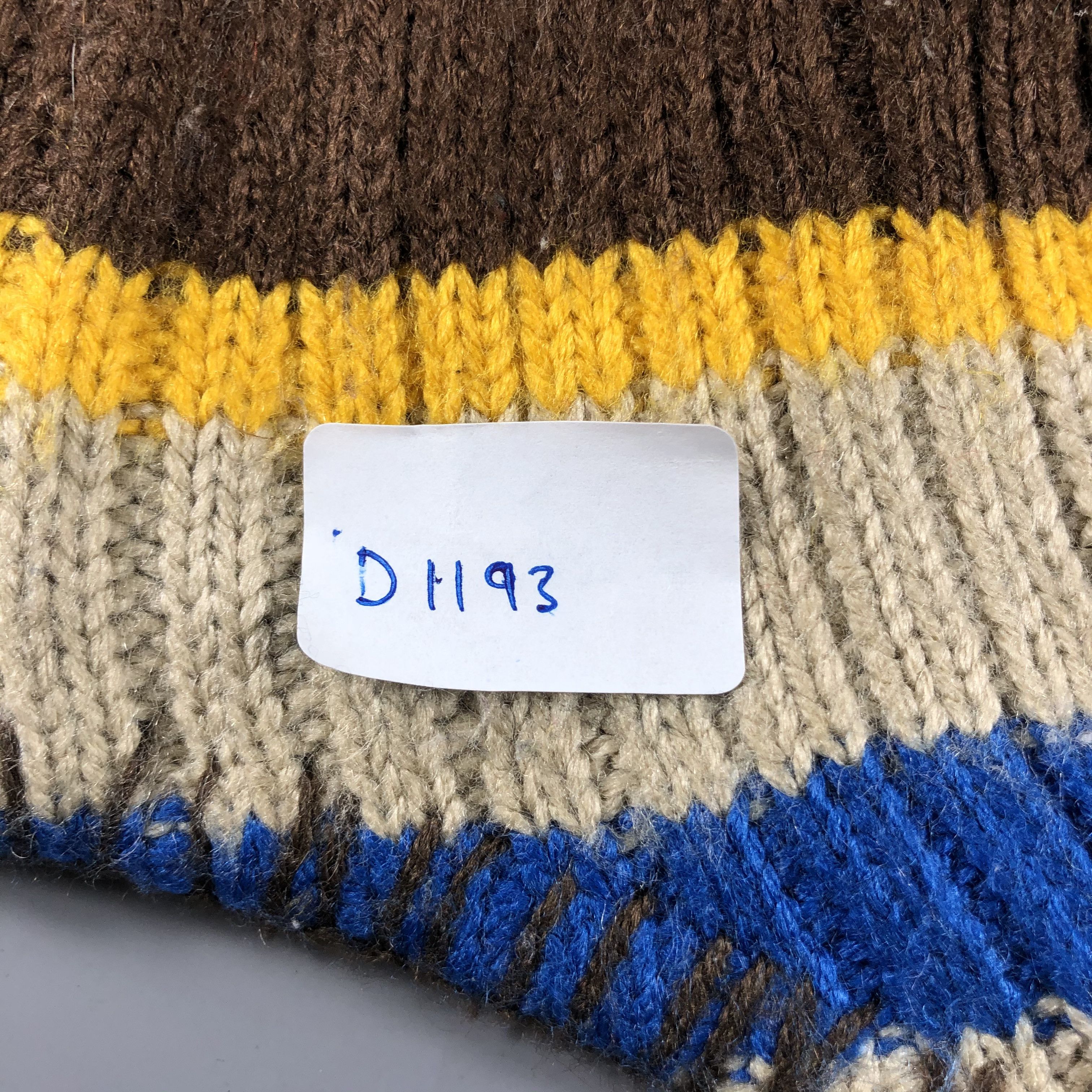 Vintage Ear Flap Hat Stripe PomPom Beanie Snow Hat Snow Cap -D1193 Size ONE SIZE - 8 Thumbnail