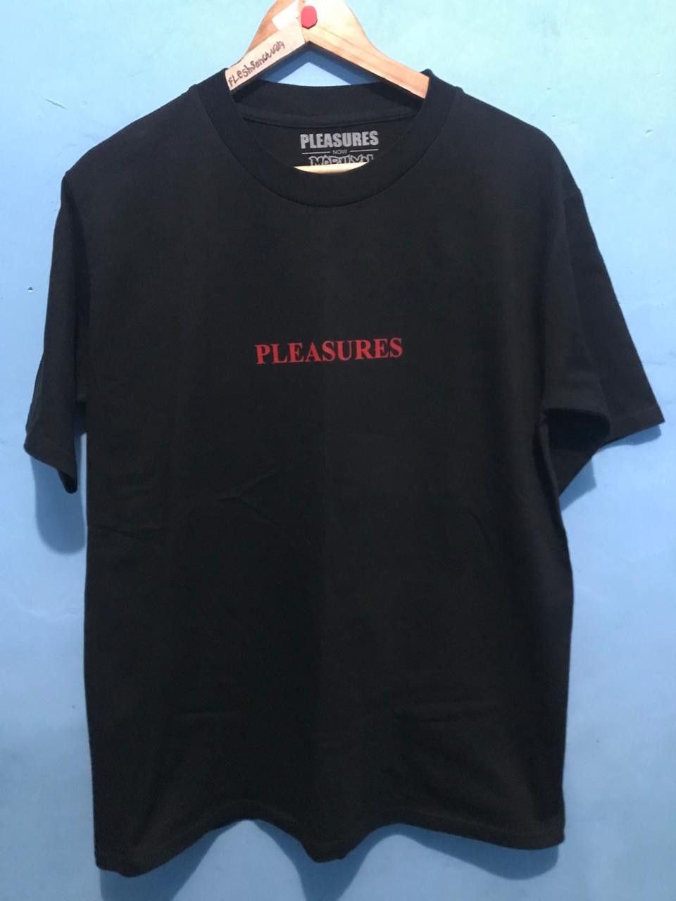 Pleasures Marilyn Manson Pleasures Tee Size US L / EU 52-54 / 3 - 1 Thumbnail