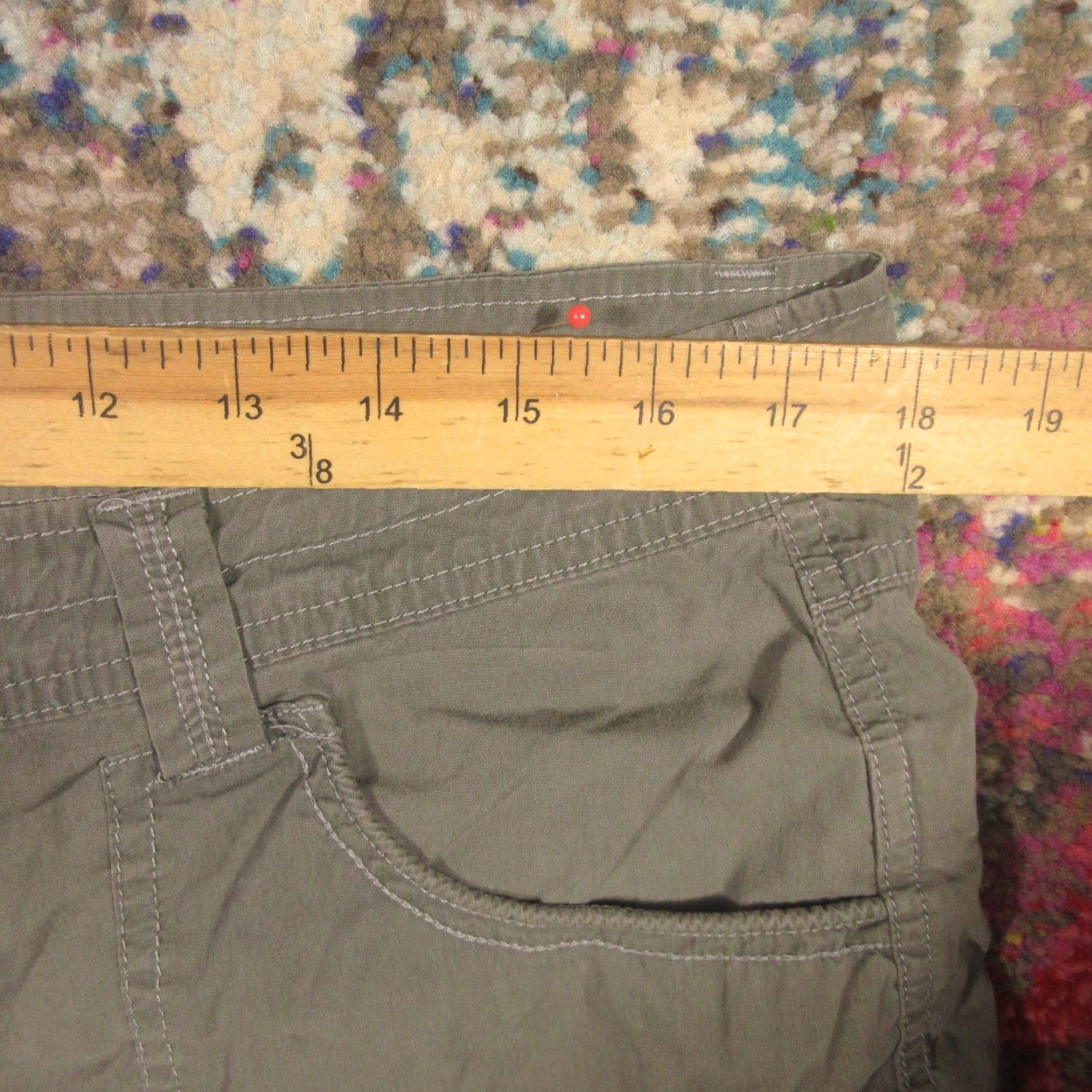 Vintage Kuhl Shorts Women 14 Gray Hiking Cotton Nylon Performance Stretch Zip Pocket 38x7 Size 36" / US 14 / IT 50 - 5 Thumbnail
