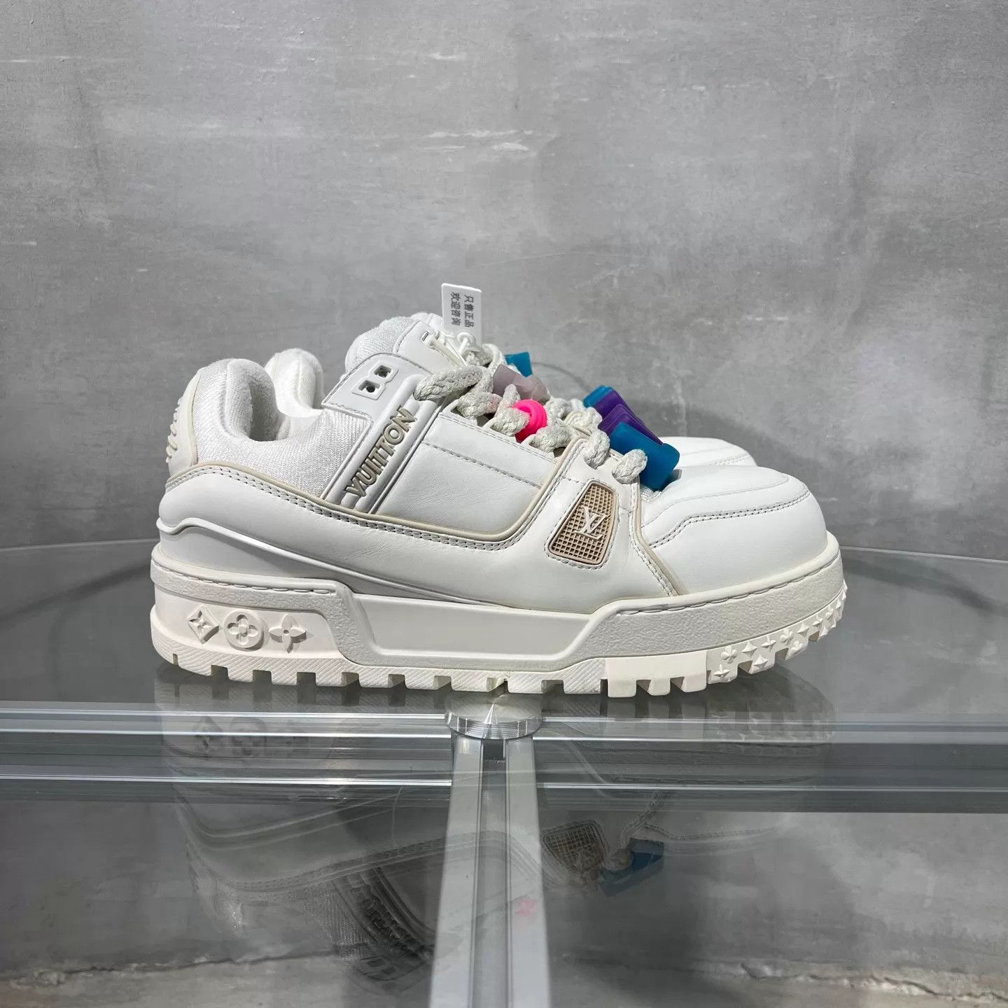 Louis Vuitton LV Trainer White UK7.5/41.5 Size US 8.5 / EU 41-42 - 4 Thumbnail