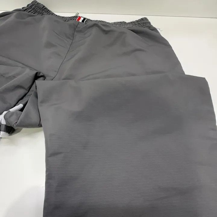 Thom Browne Thom Browne Gray Striped Knit Sports Pants -2507 Size US 26 / EU 42 - 9 Thumbnail