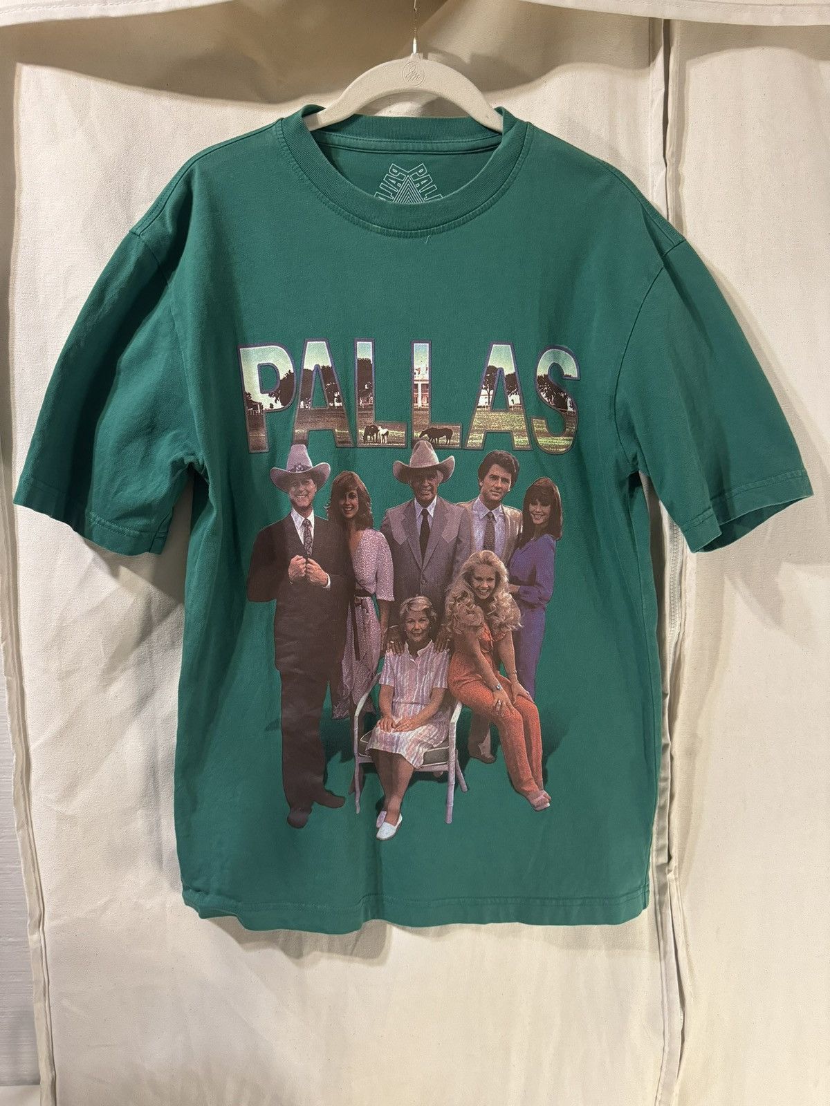 Palace Pallas | Grailed