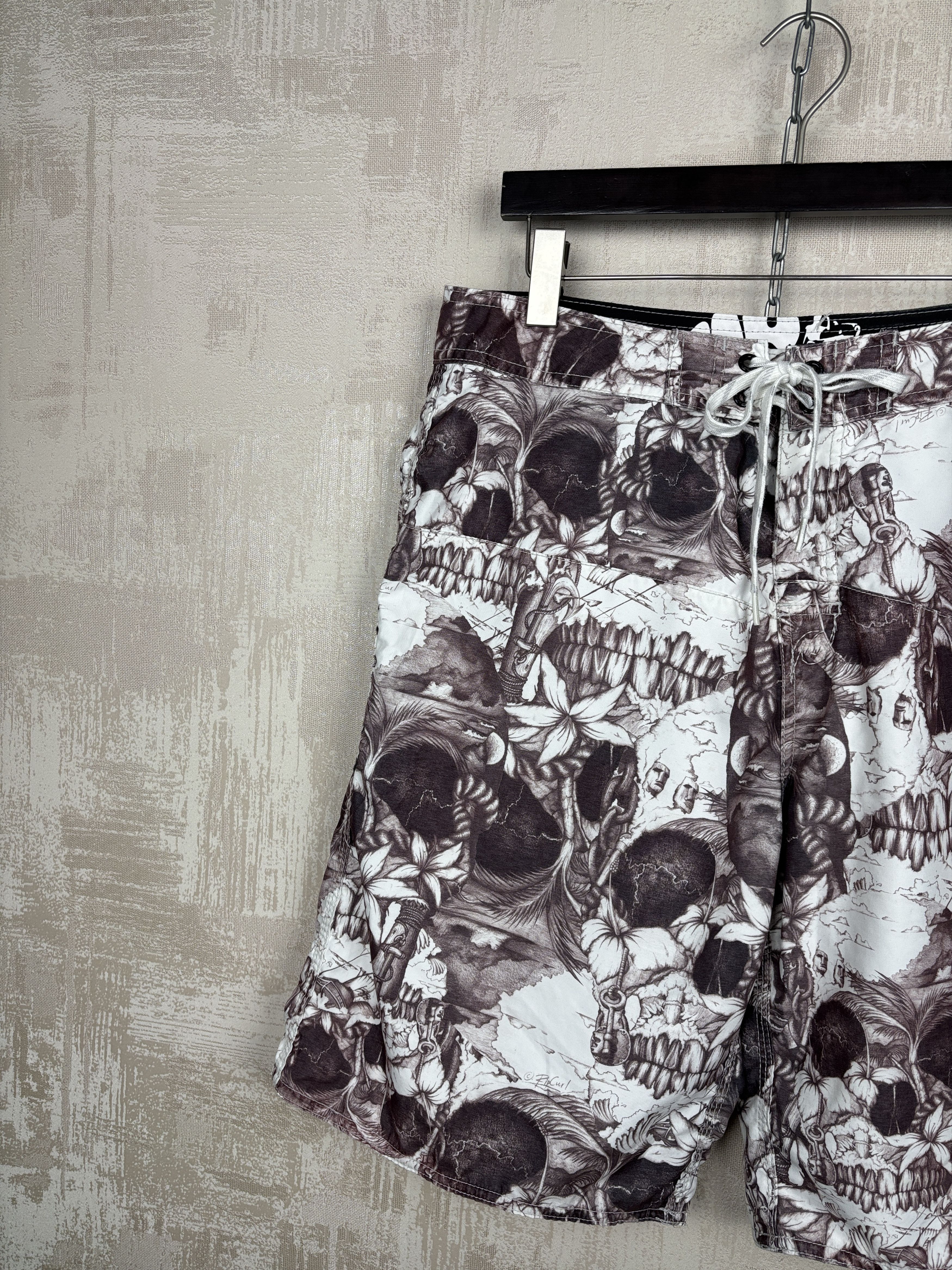 Rip Curl Vintage Rip Curl Skull Pattern Board Shorts Swim Surf Size US 36 / EU 52 - 2 Thumbnail