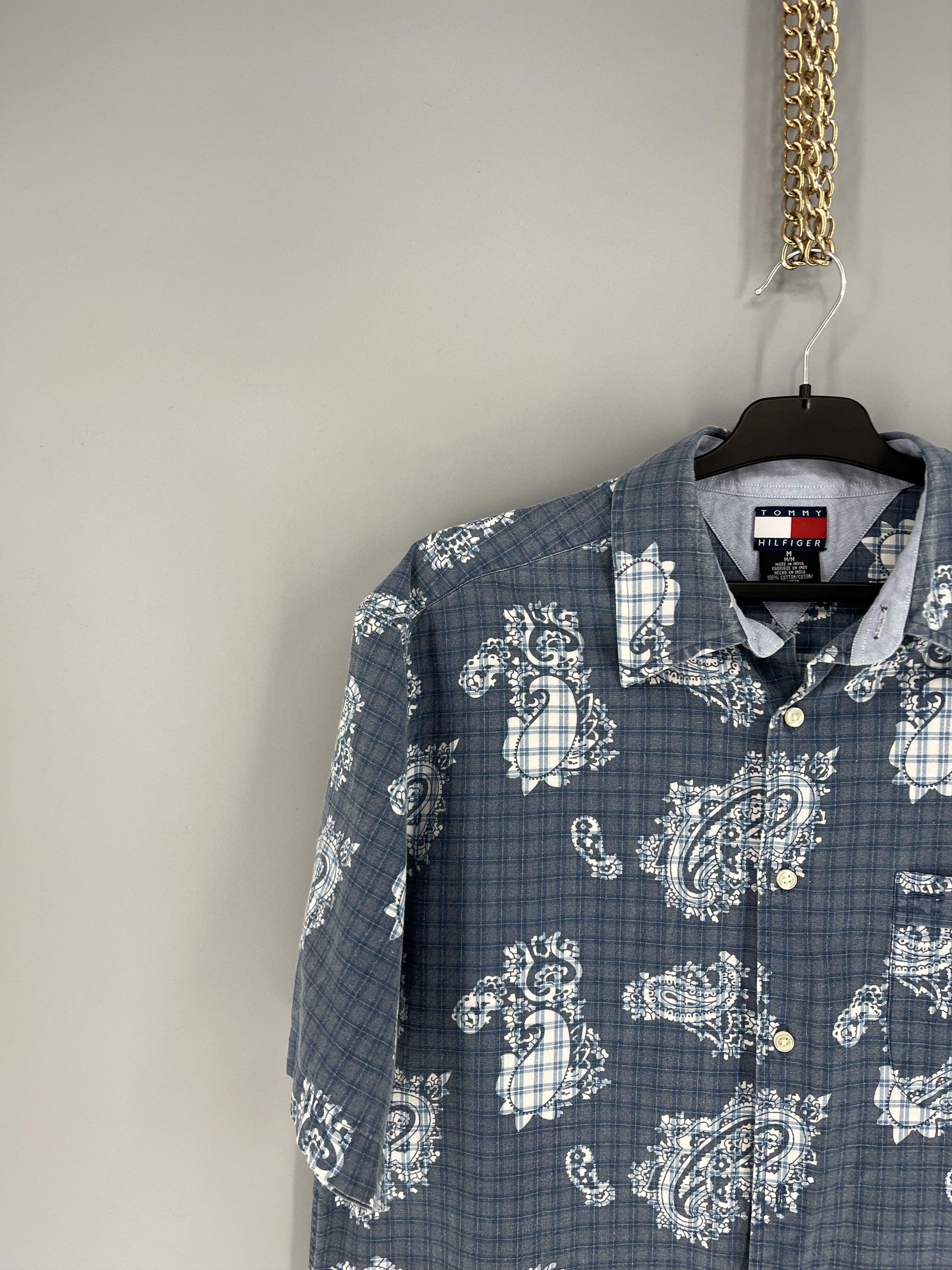 Vintage Vintage 90s Tommy Hilfiger Hawaiian Shirt Streetwear Y2K Size US M / EU 48-50 / 2 - 4 Thumbnail