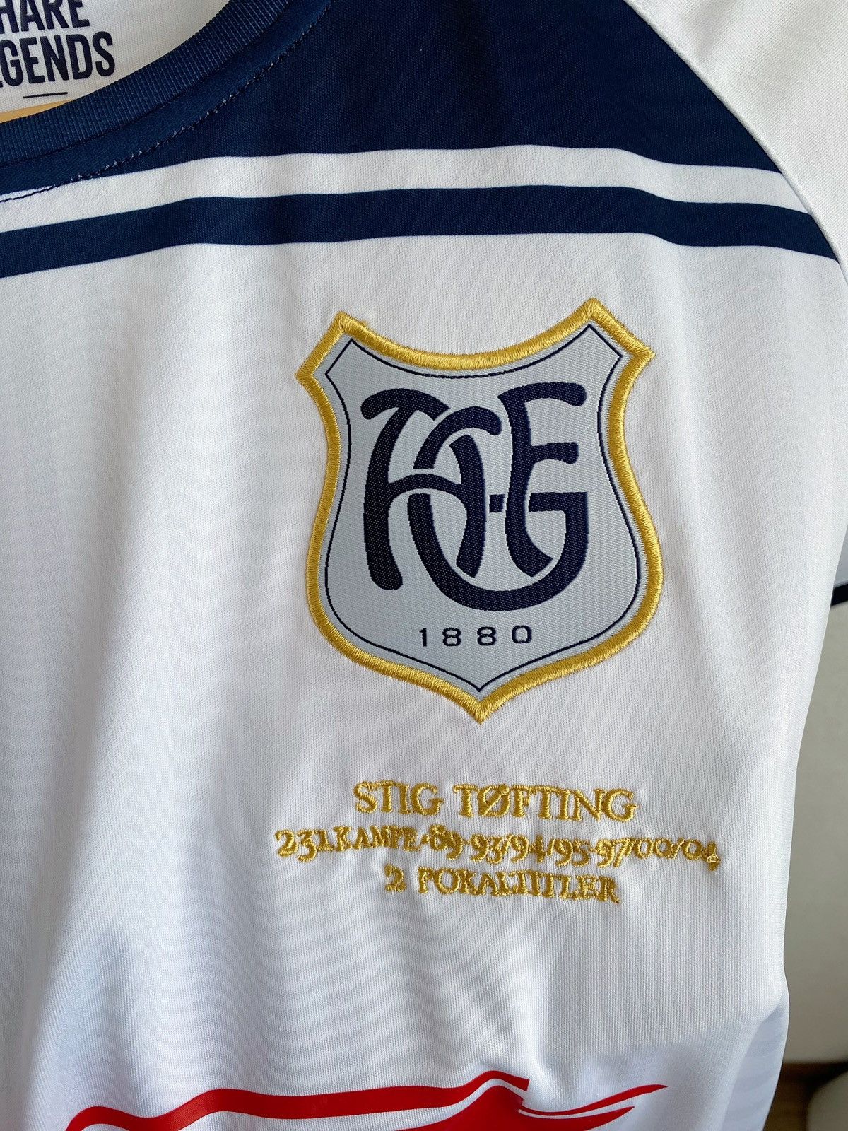 Hummel Hummel AGF LEGEND JERSEY Size US S / EU 44-46 / 1 - 7 Thumbnail