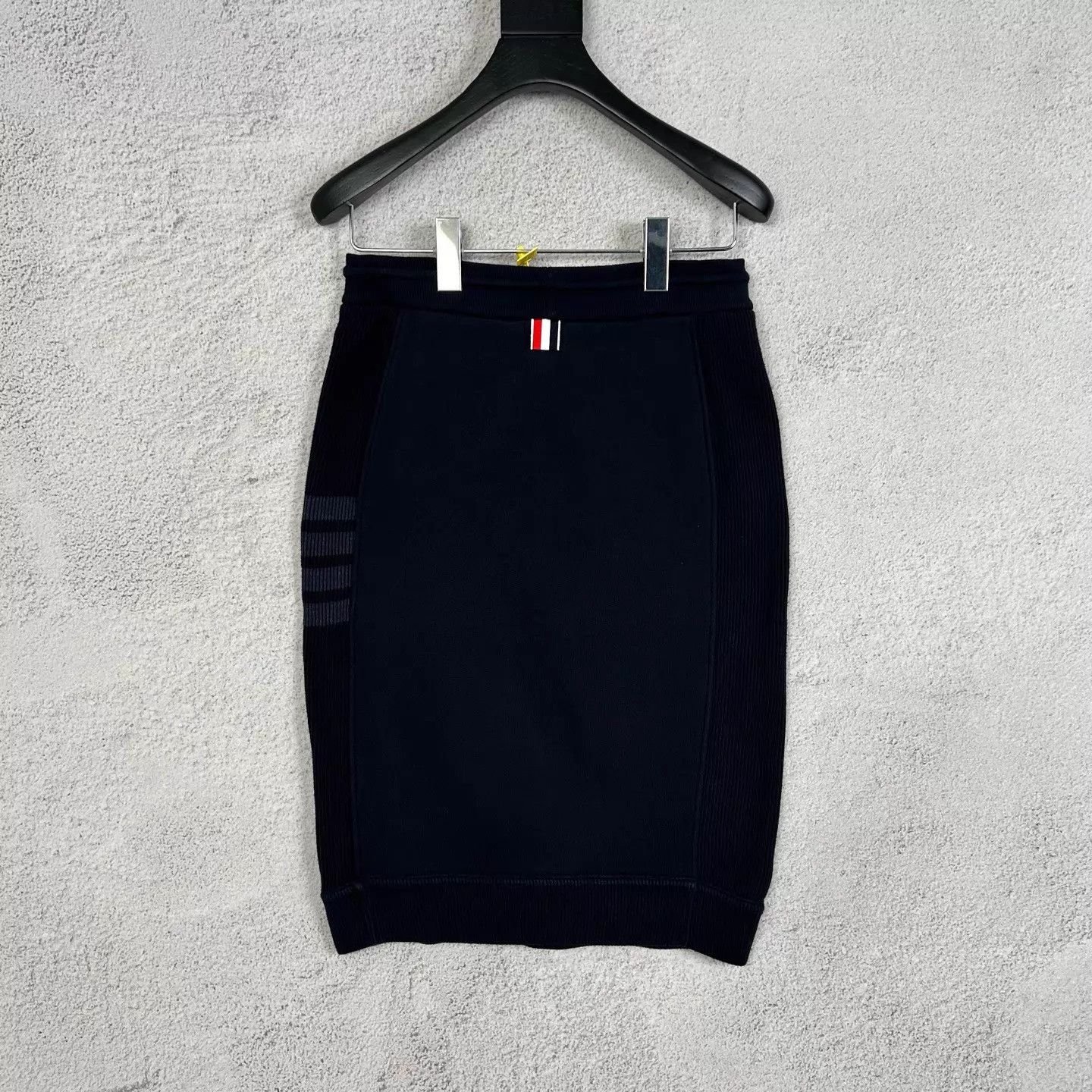 Thom Browne Thom Browne Classic 4-Bar Skirt 40 New Size 27" / US 4 / IT 40 - 2 Thumbnail