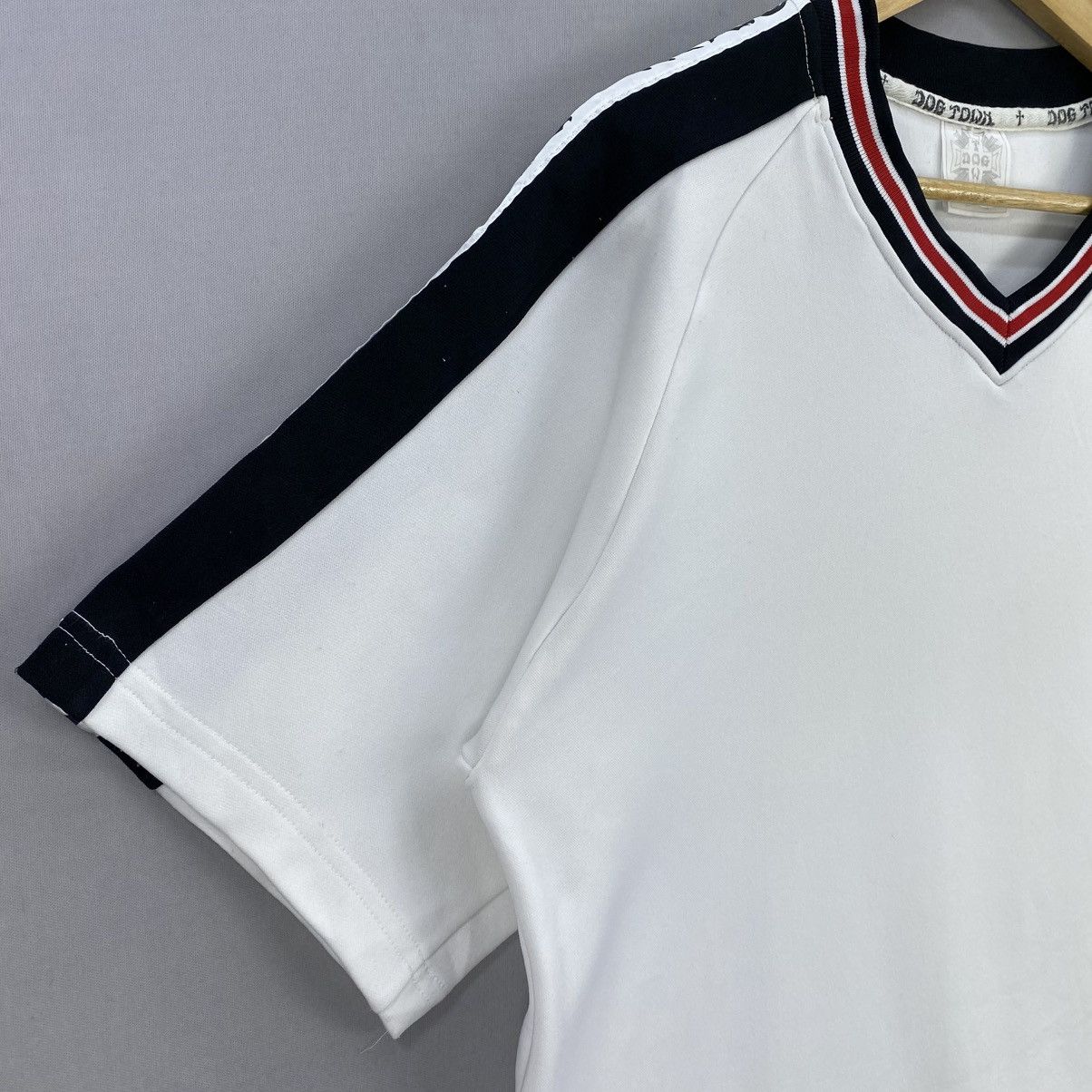 Dogtown ⁠ ⁠Dogtown Side Stripe Tee – 00s Skate Vibe Size US M / EU 48-50 / 2 - 2 Thumbnail