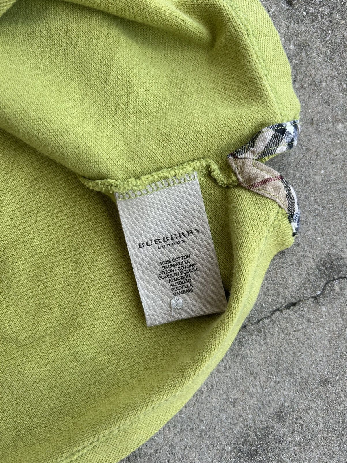 Burberry Mens size L green burberry polo shirt Size US L / EU 52-54 / 3 - 6 Thumbnail