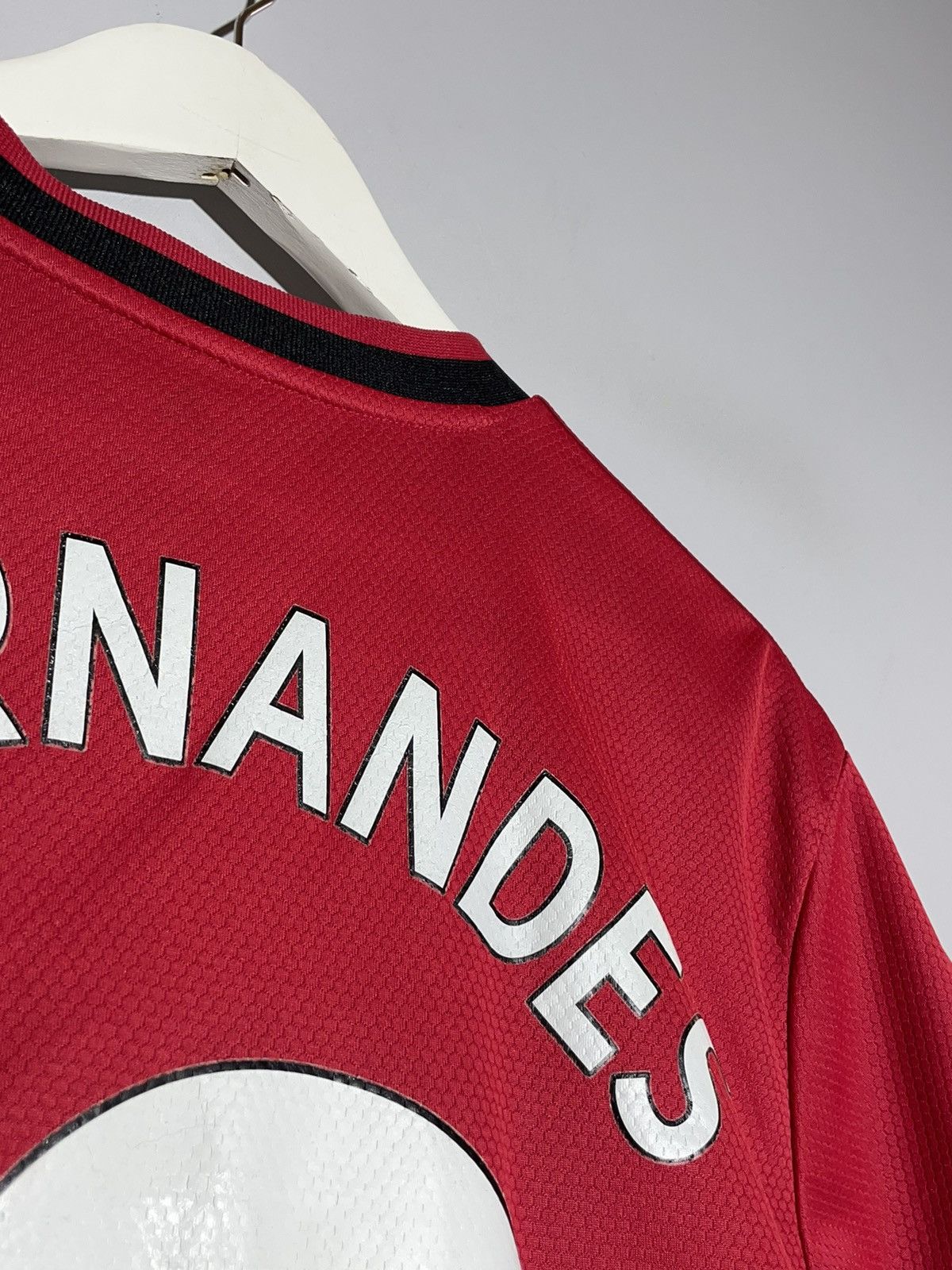 Adidas #18 Fernandes Manchester United Adidas 2019/20 Home Jersey Size US XXL / EU 58 / 5 - 16 Thumbnail