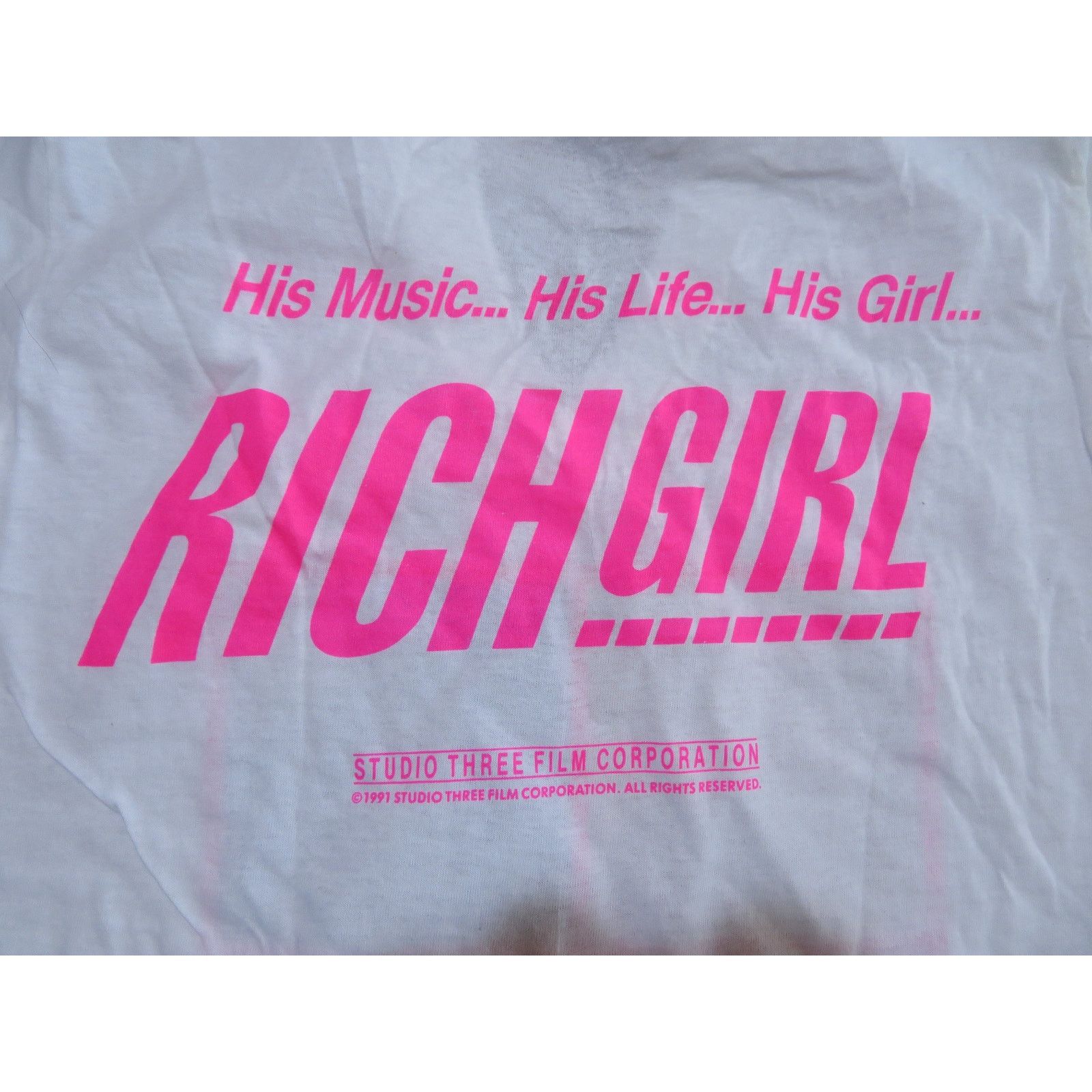 Other Rich Girl Studio Three Movie T-Shirt White Sz L 1990s Size US L / EU 52-54 / 3 - 5 Thumbnail