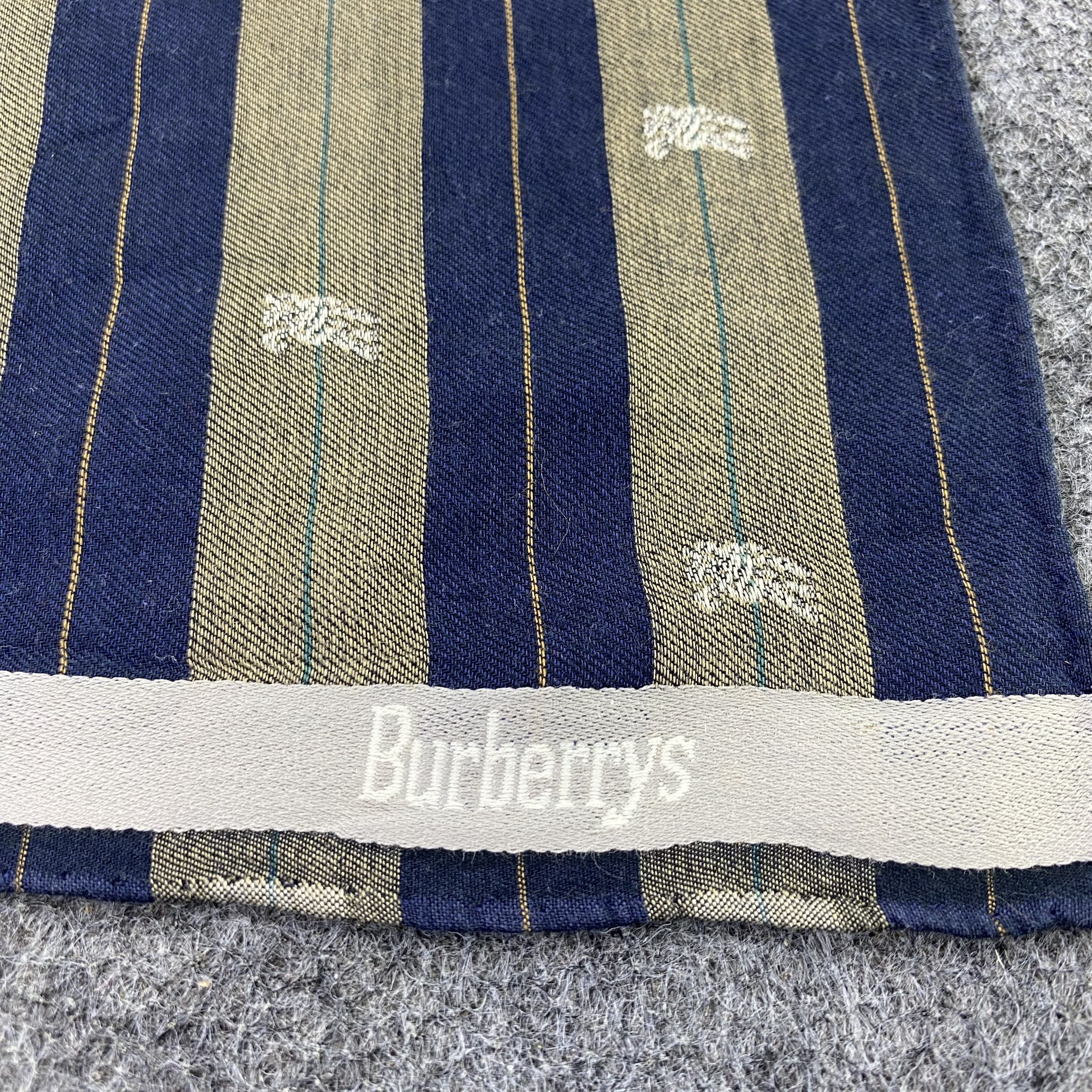 Burberry Burberry Handkerchief Neckerchief Bandana-B1673 Size ONE SIZE - 7 Thumbnail