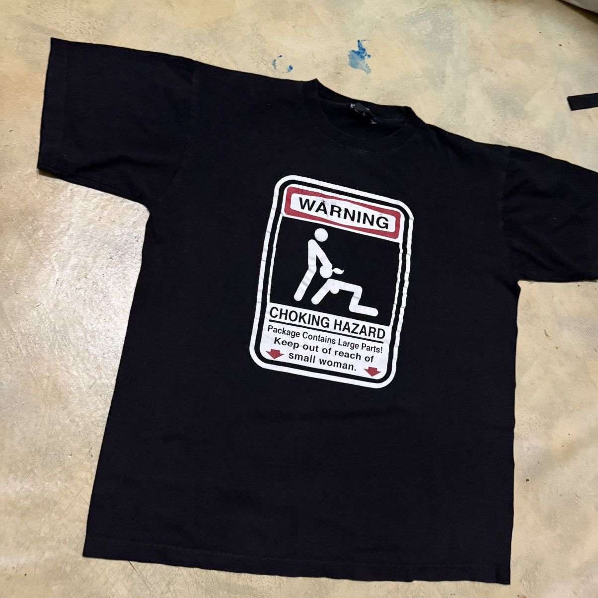 Vintage Warning Choking Hazard Big Logo T Shirt Size US XL / EU 56 / 4 - 4 Thumbnail