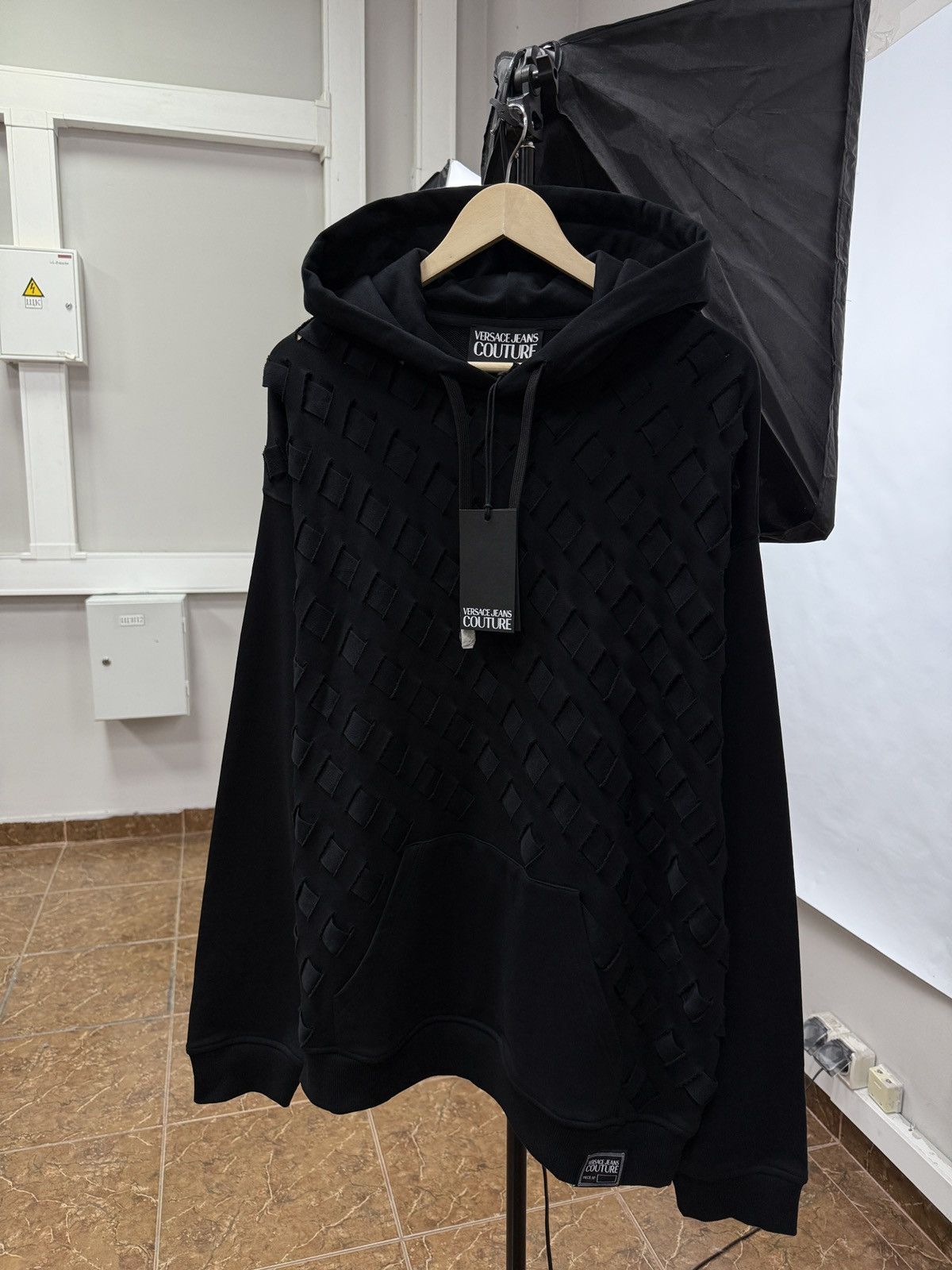 Versace Jeans Couture 🇮🇹❗️NEW Versace Jeans Couture Avant Gard Loose Fit Hoodie NWT Size US XL / EU 56 / 4 - 1 Thumbnail